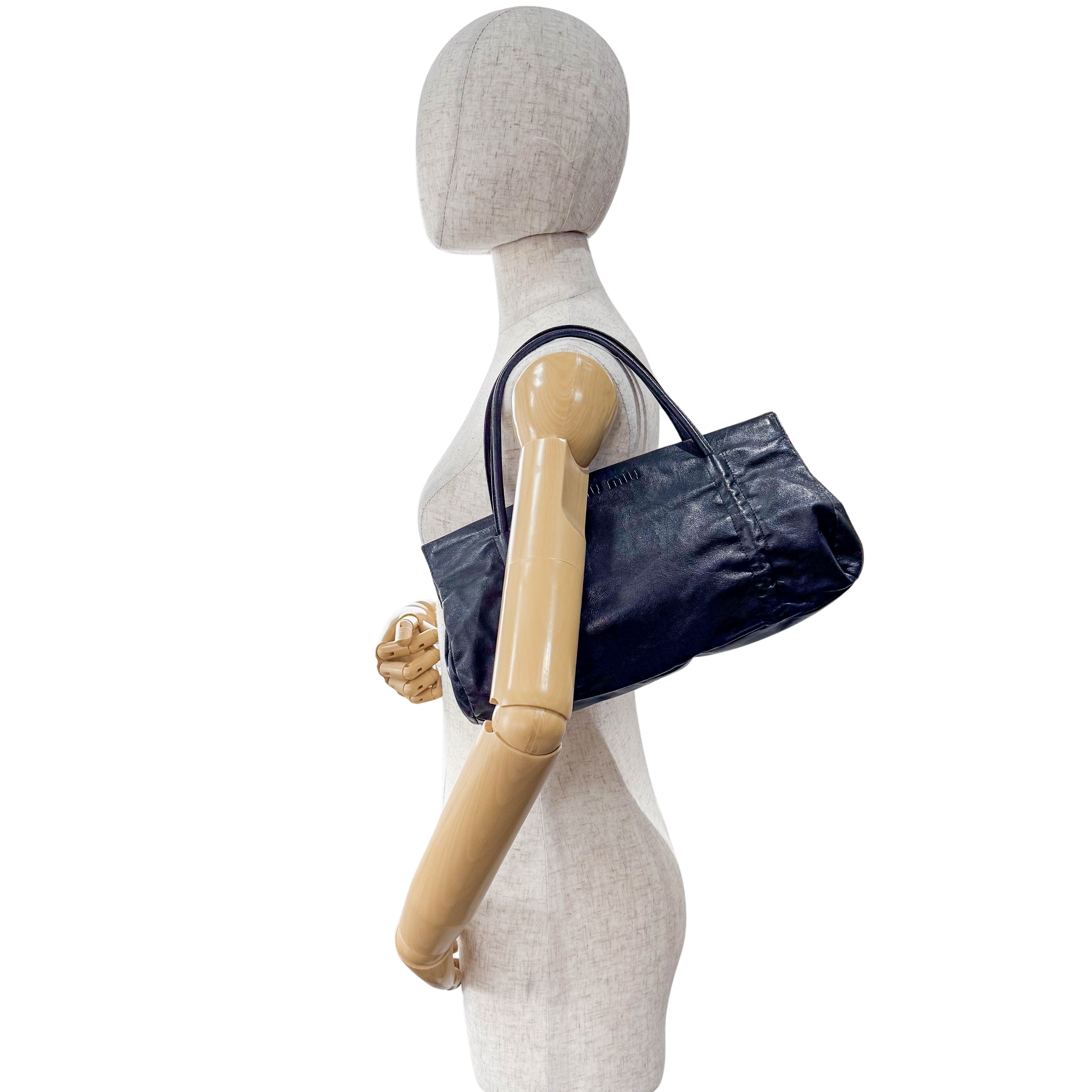 バッグ archive shoulder black leather bag waist MIU MIU Archive Black Leather Shoulder Bag – HIVE PRELOVED