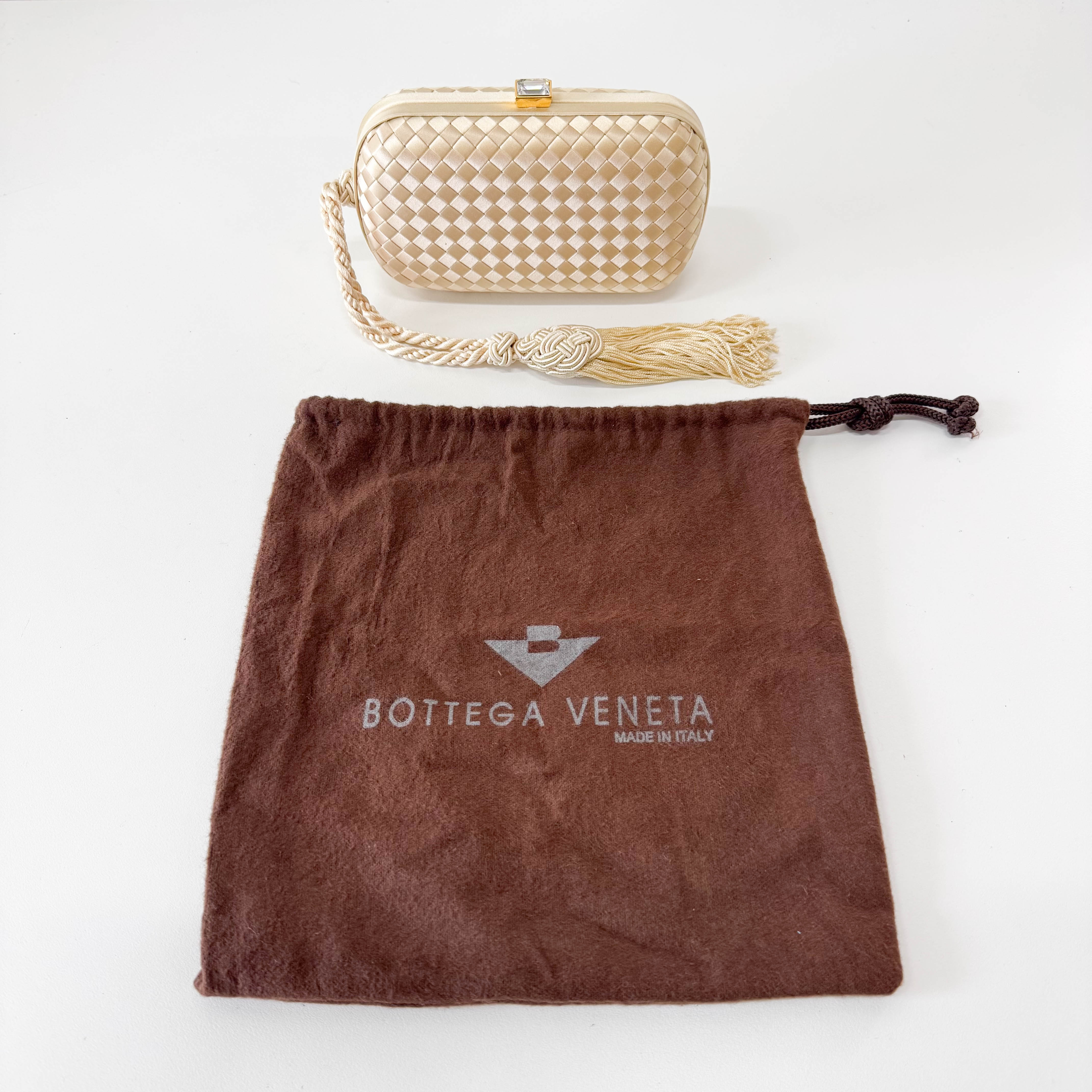 Intrecciato Beige Satin Mini Clutch Bag