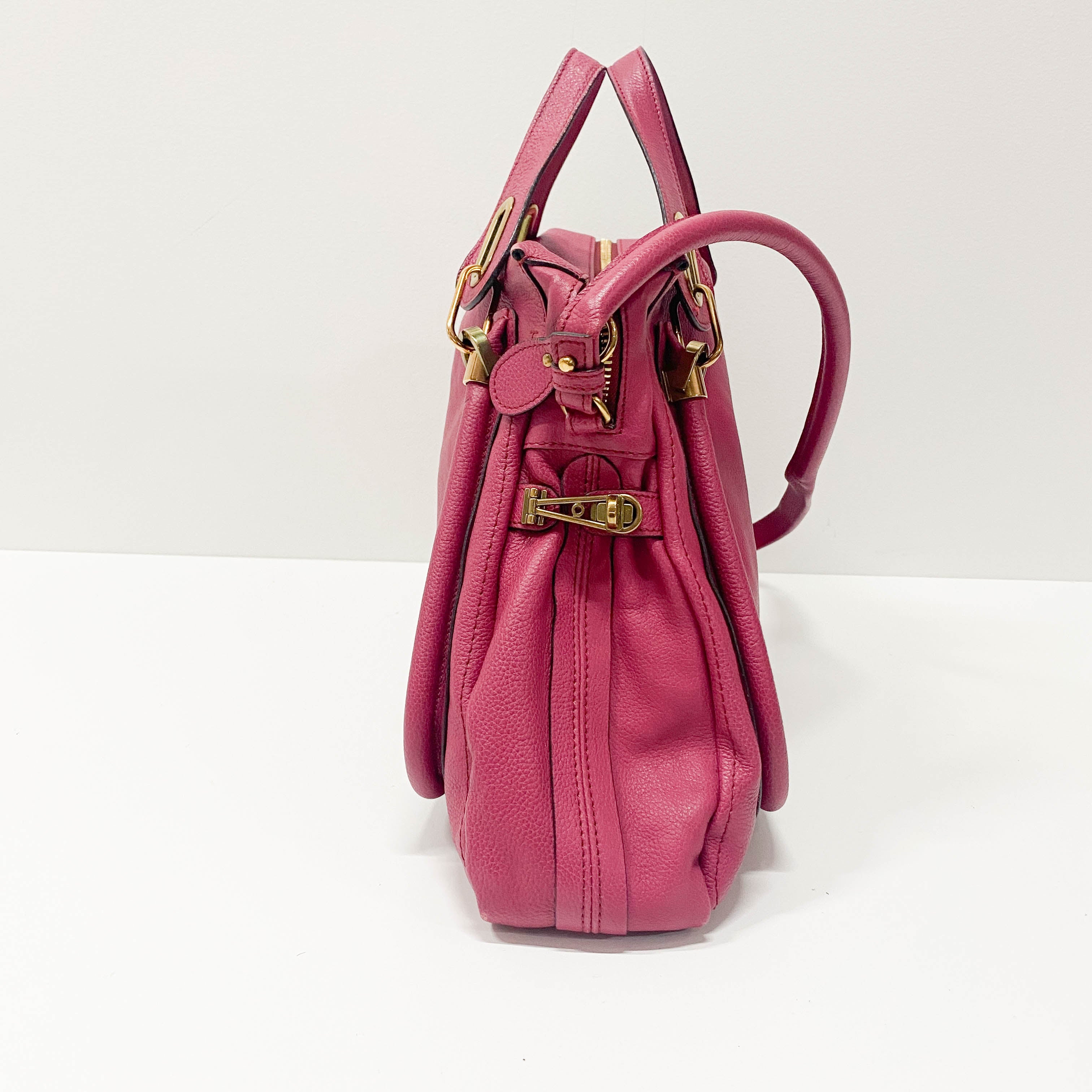 Large Paraty Pink Shoulder Bag