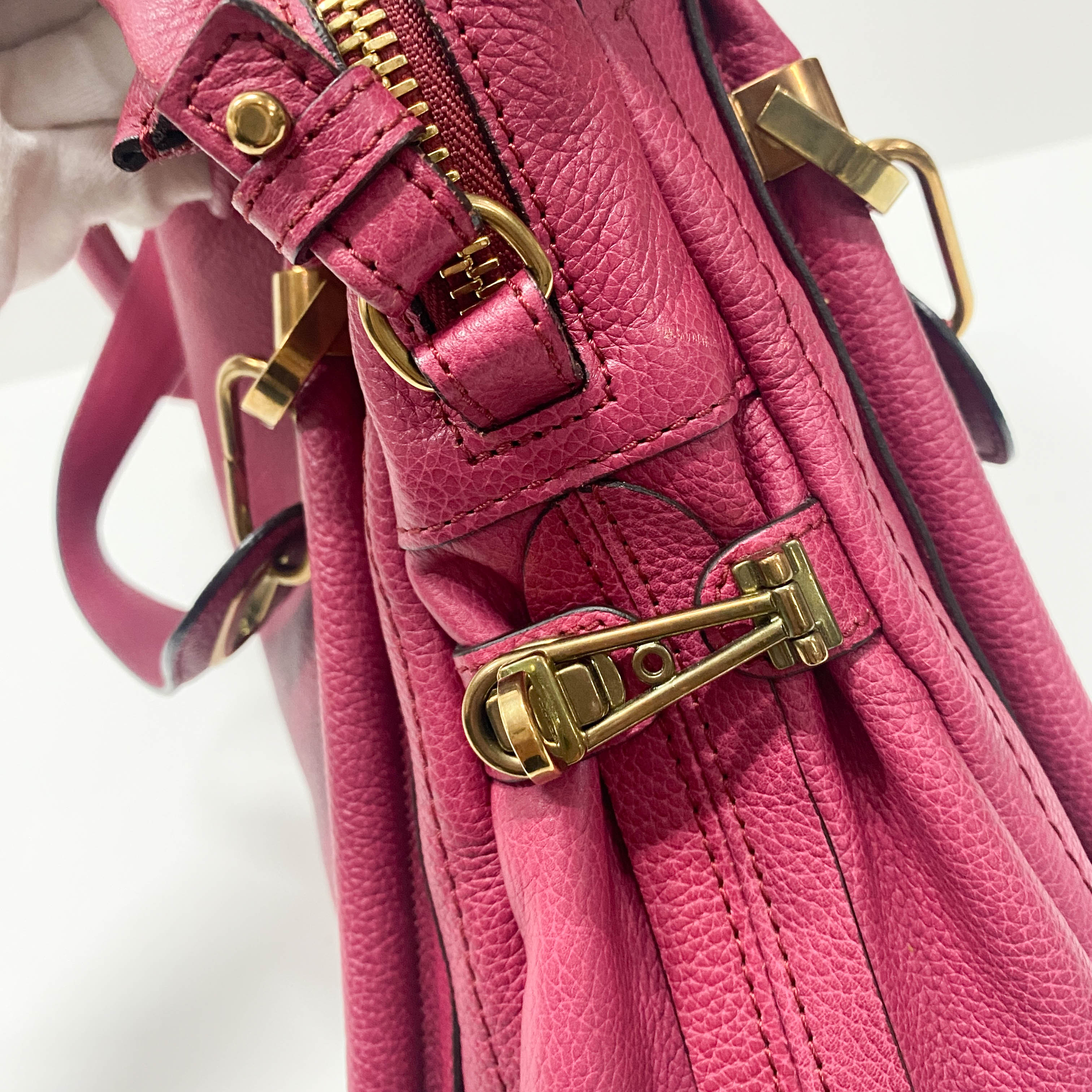Large Paraty Pink Shoulder Bag