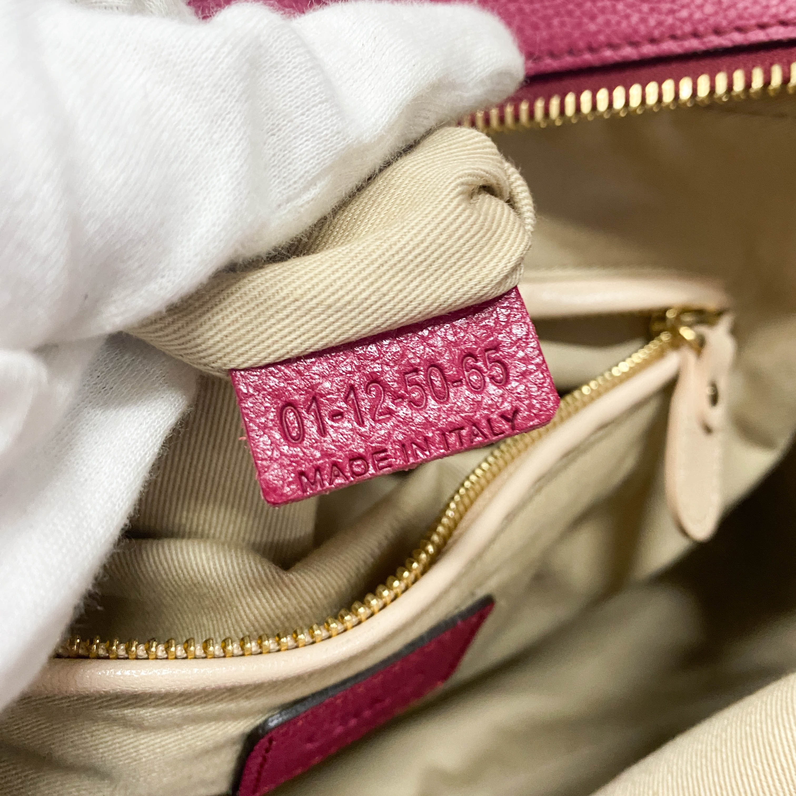 Large Paraty Pink Shoulder Bag