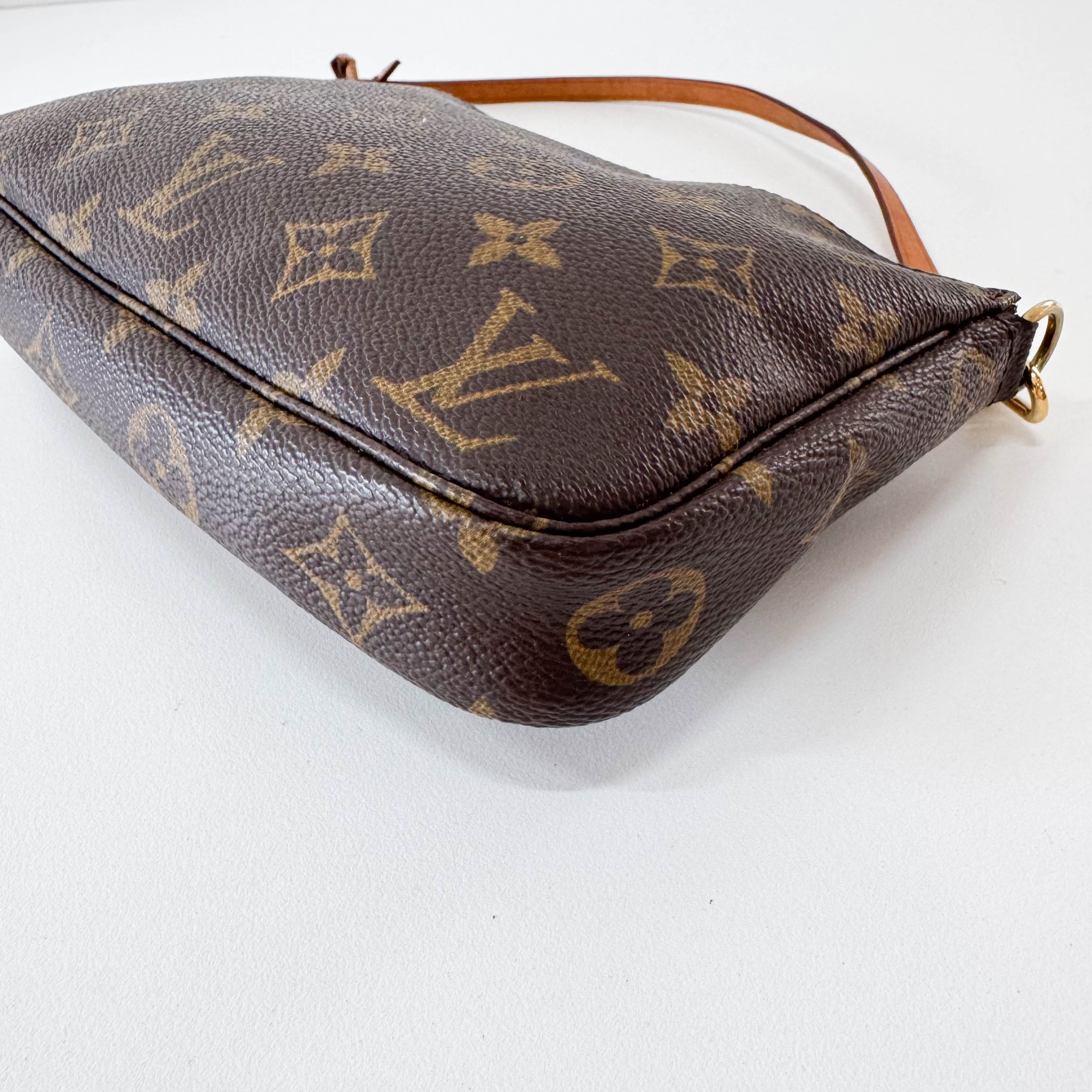 Monogram Pochette Accesoire Shoulder Bag