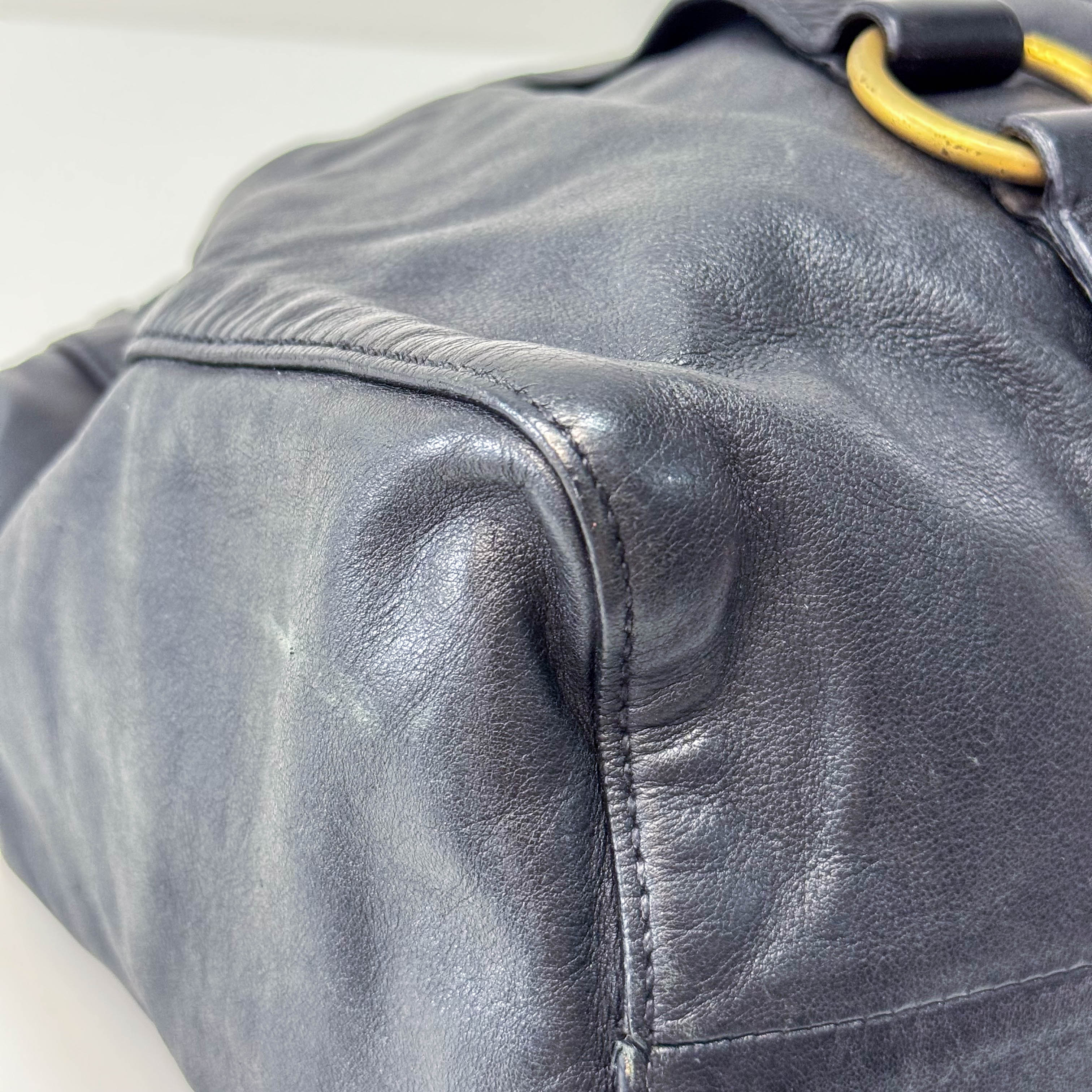 Matelassé Black Leather Shoulder Bag