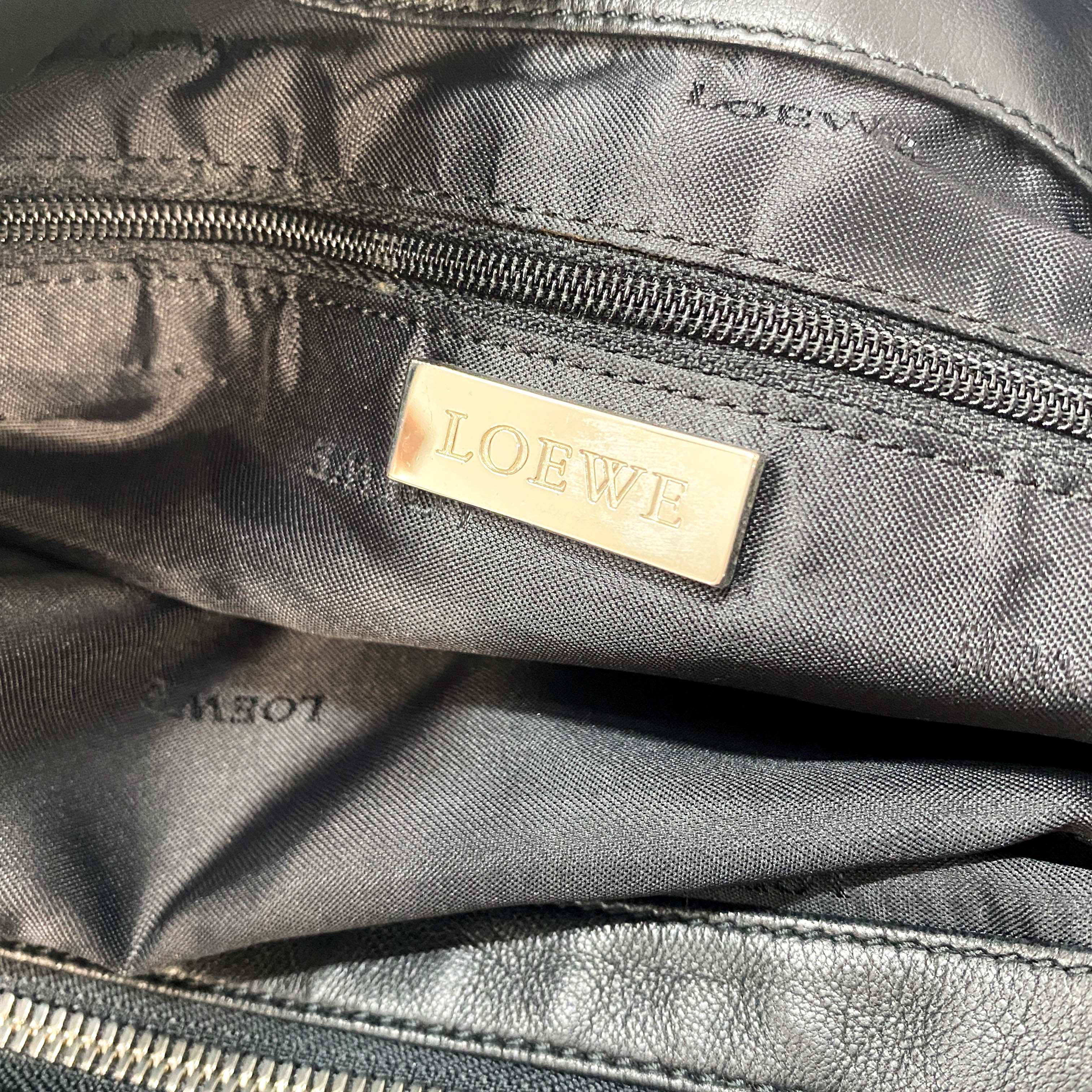 Soft Black Leather Shoulder Bag with Trying Detail