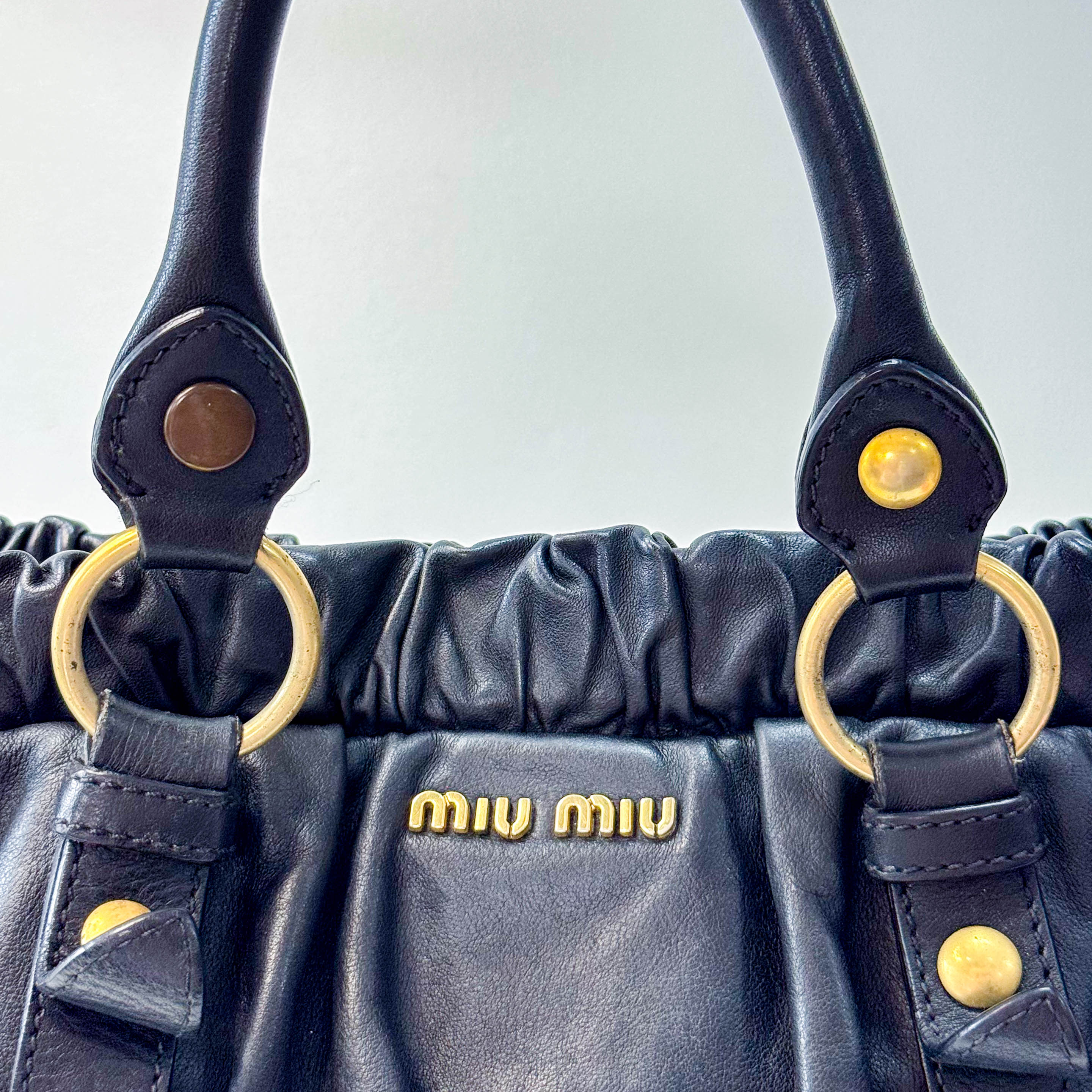 Matelassé Black Leather Shoulder Bag