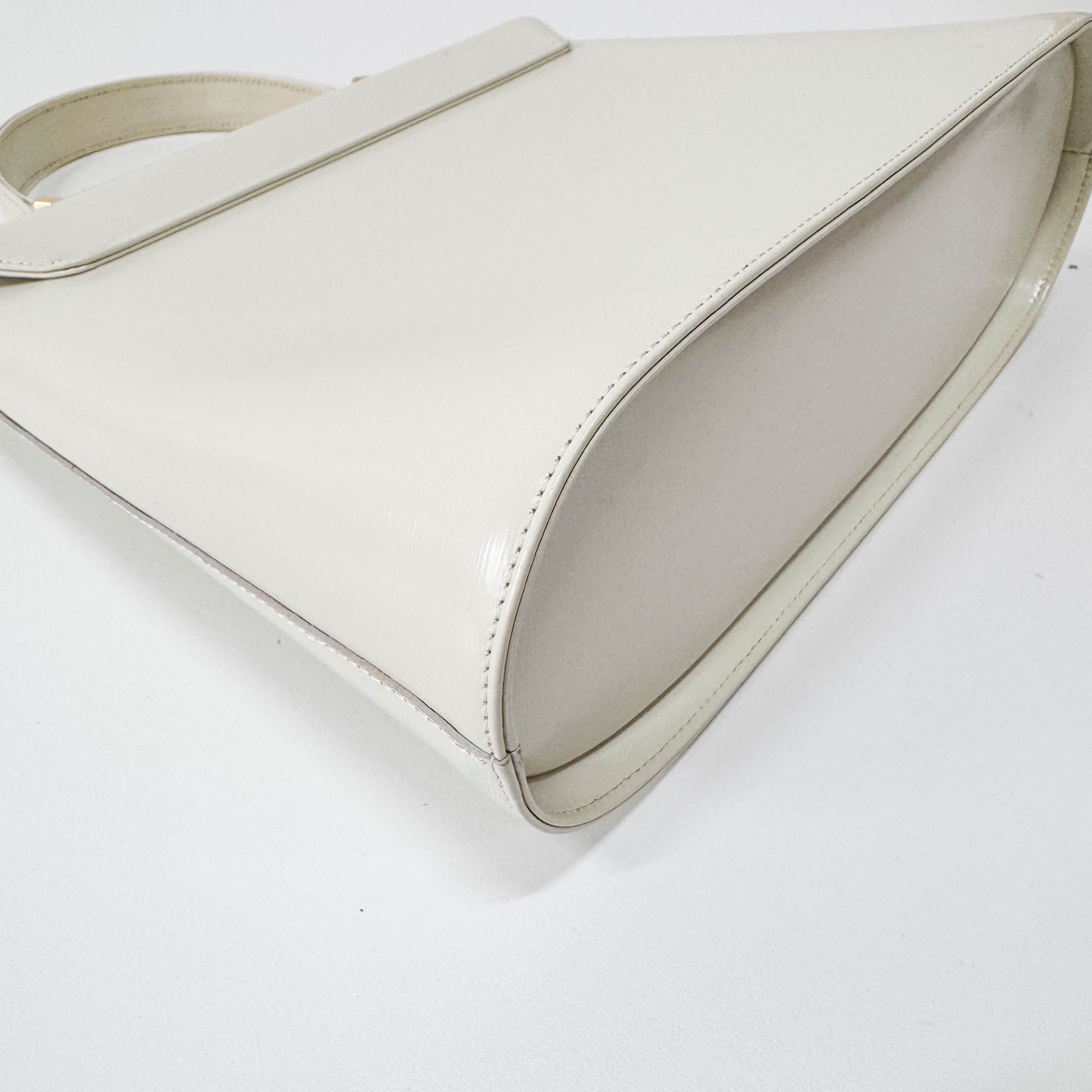 Vintage White Leather Handbag