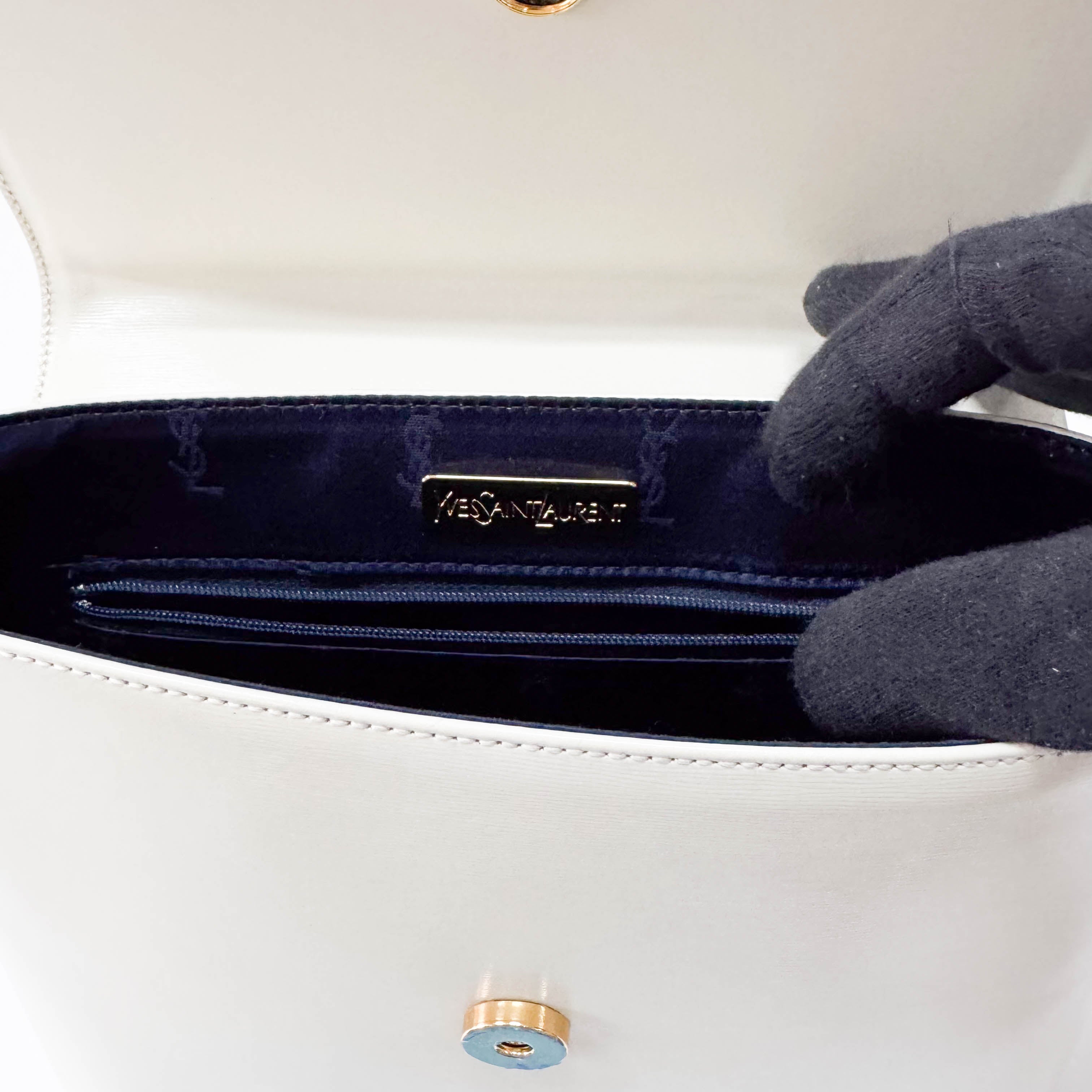 Vintage White Leather Handbag