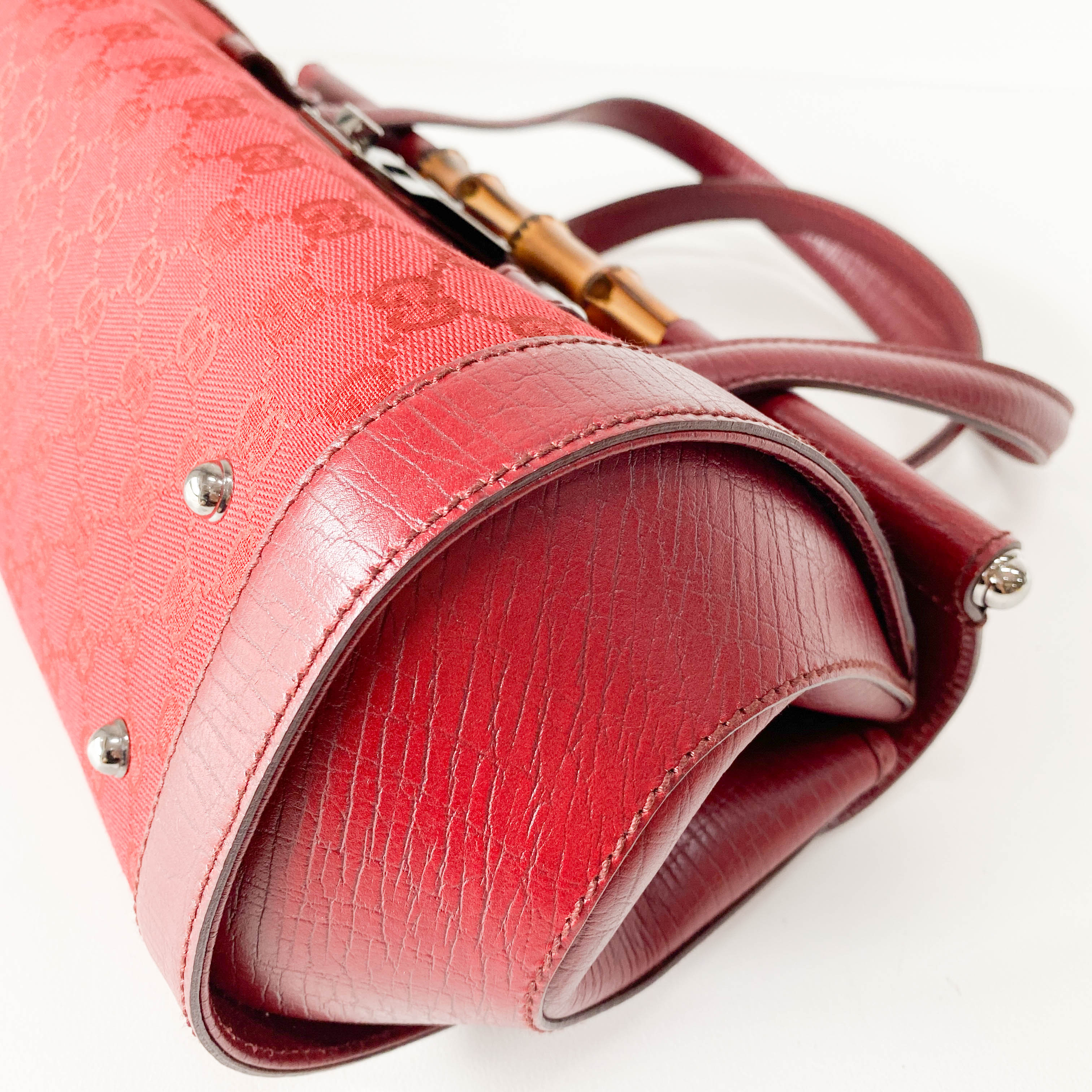 Bamboo GG Canvas & Leather Red Shoulder Bag