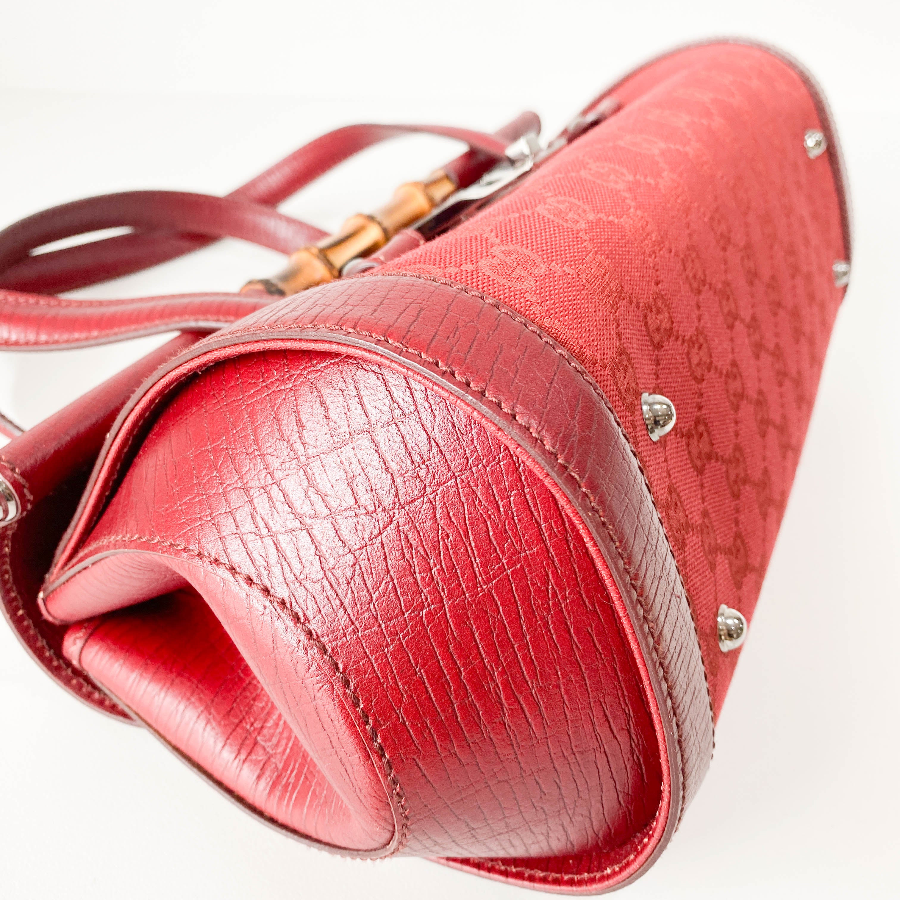 Bamboo GG Canvas & Leather Red Shoulder Bag