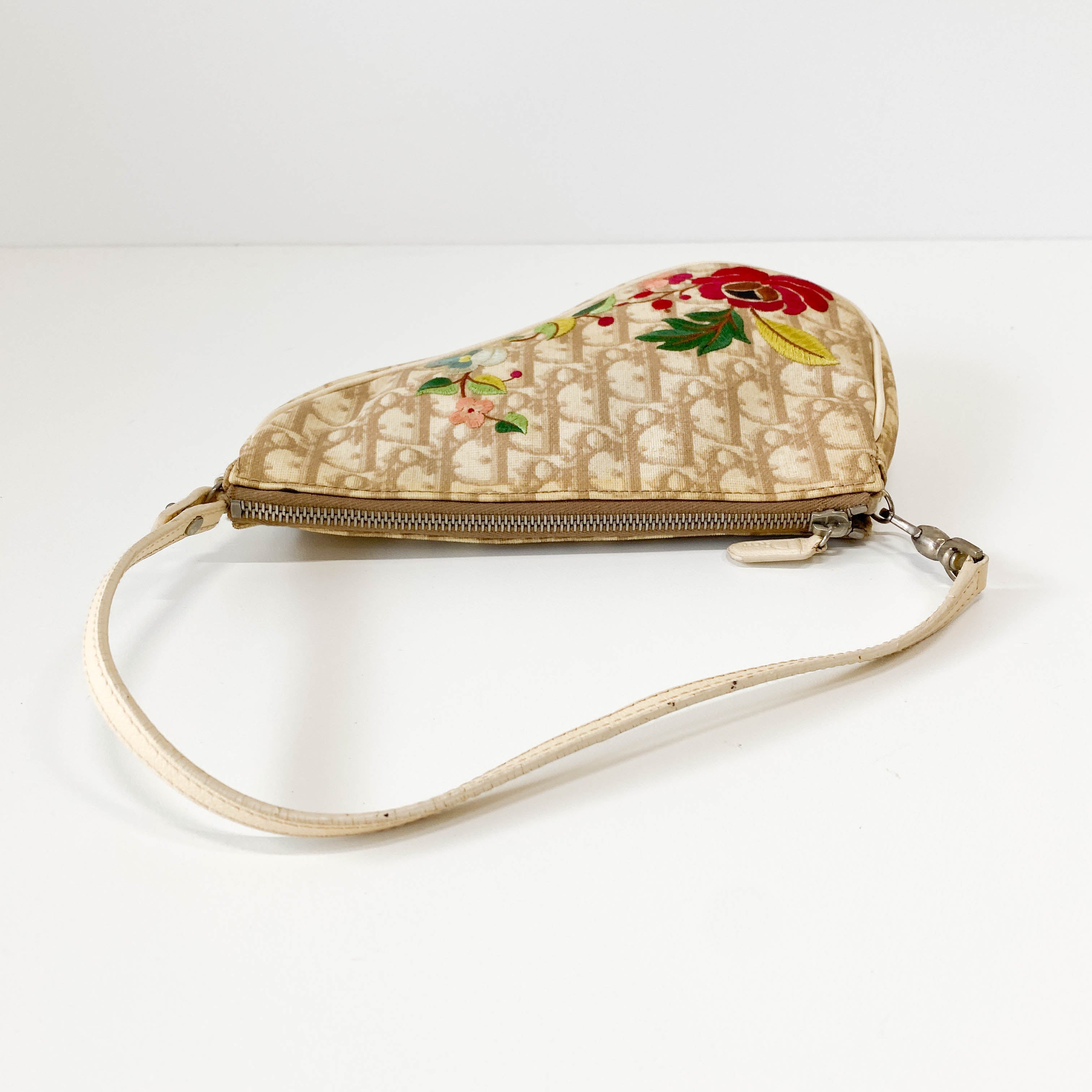 Trotter Nude Coated Canvas Red Flower Embroidery Saddle Bag