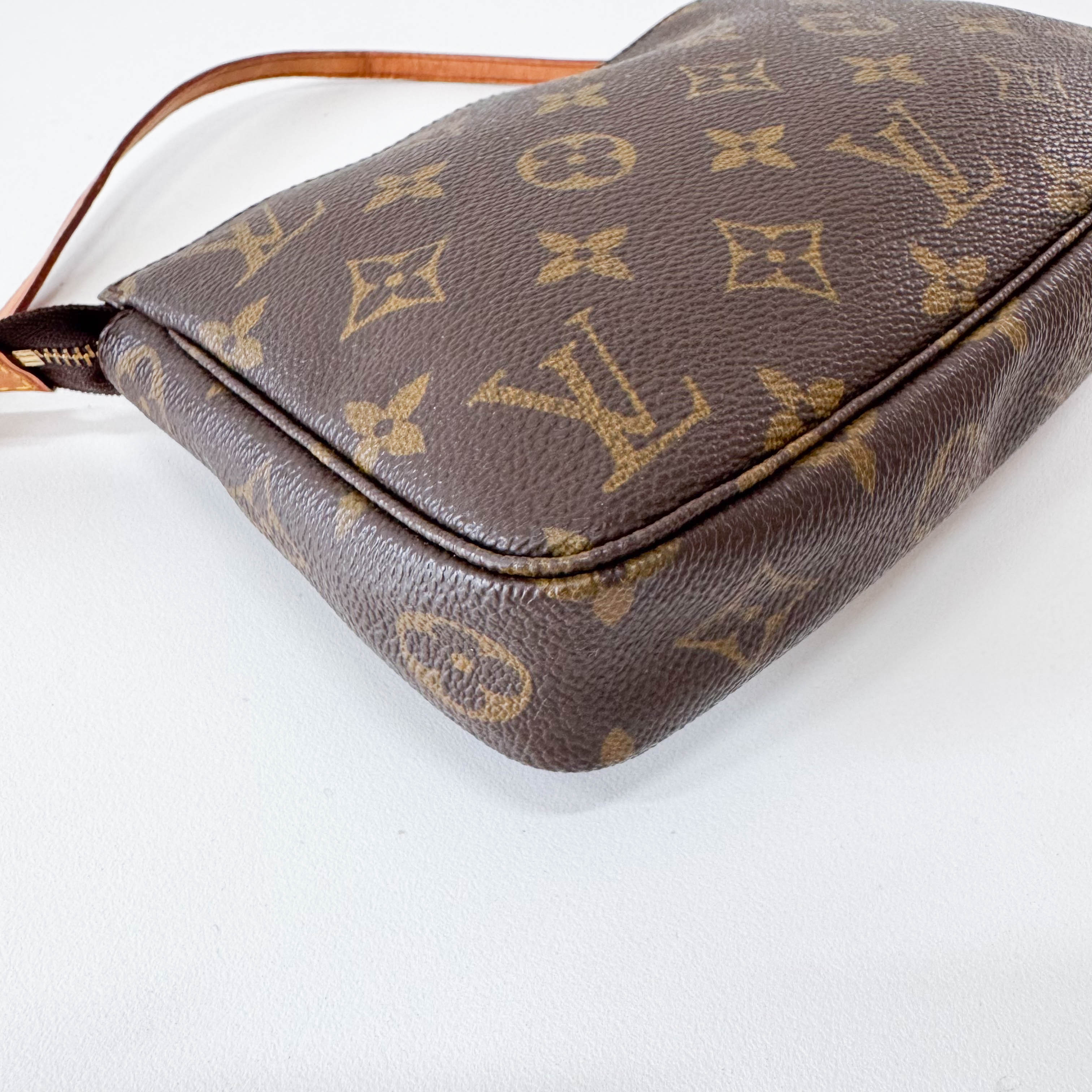 Monogram Pochette Accesoire Shoulder Bag