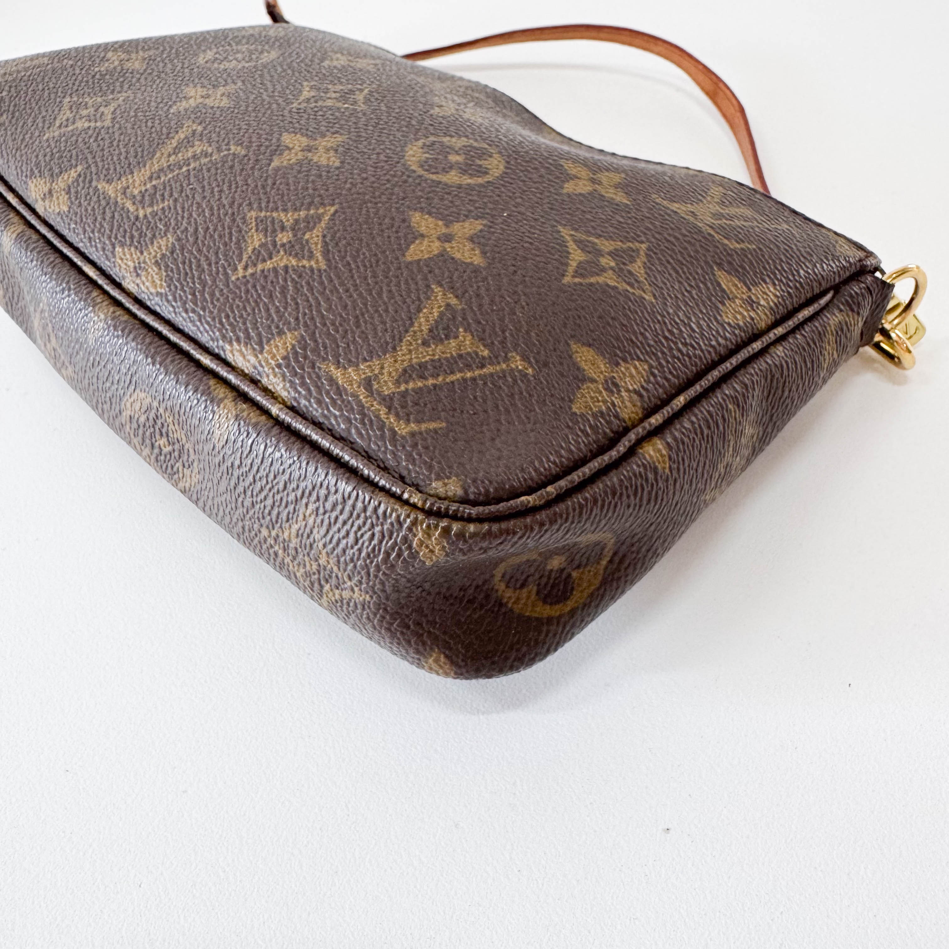 Monogram Pochette Accesoire Shoulder Bag