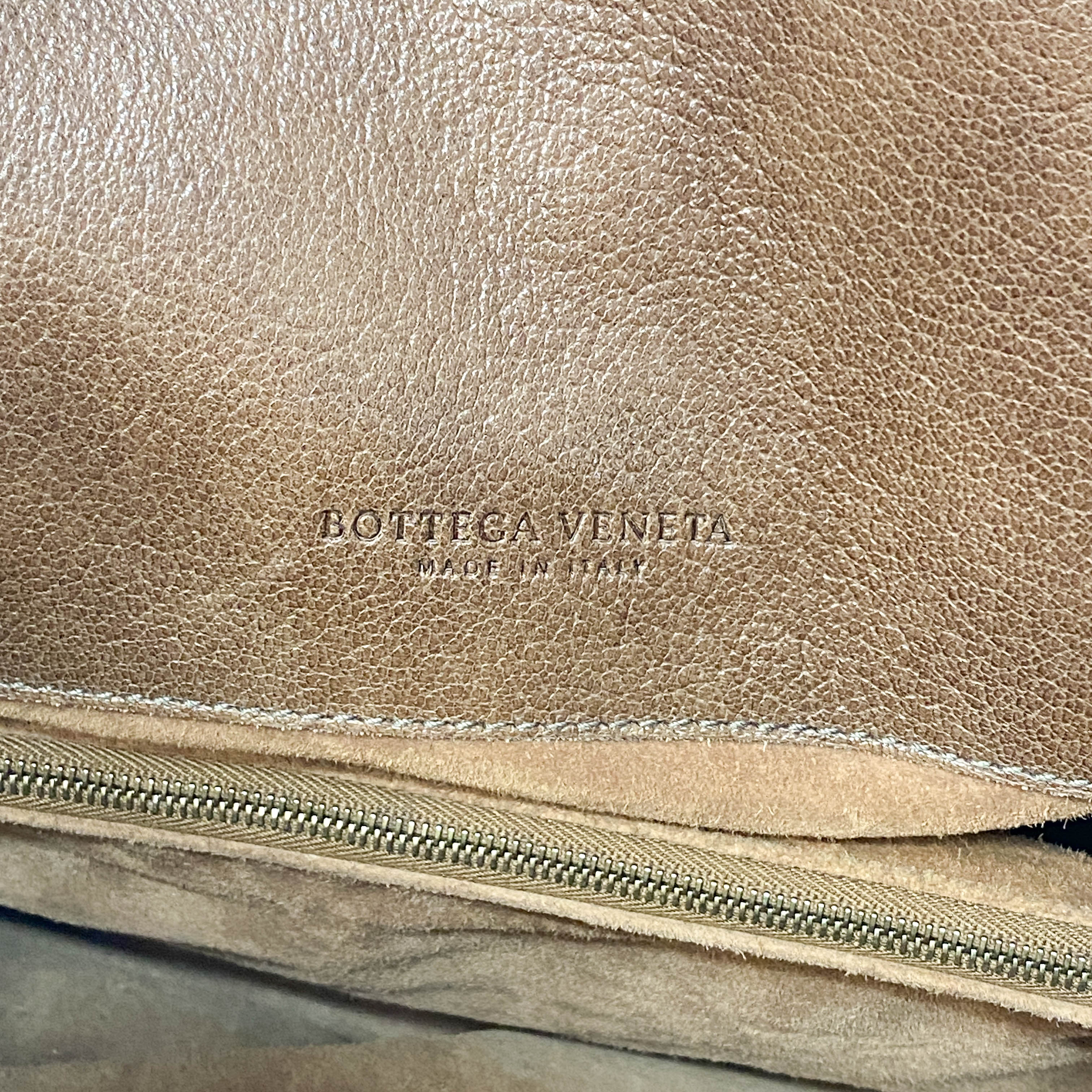 Princess cut Brown Leather Intrecciato and Embroidery Tote Bag