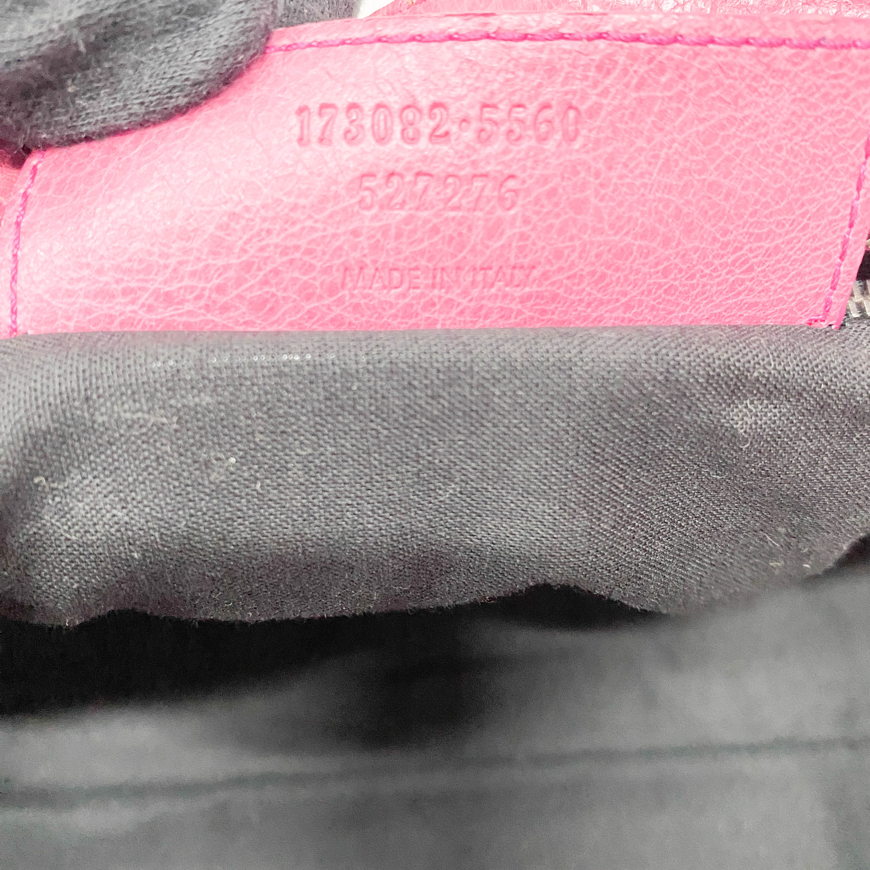 The City Pink Leather Shoulder Bag