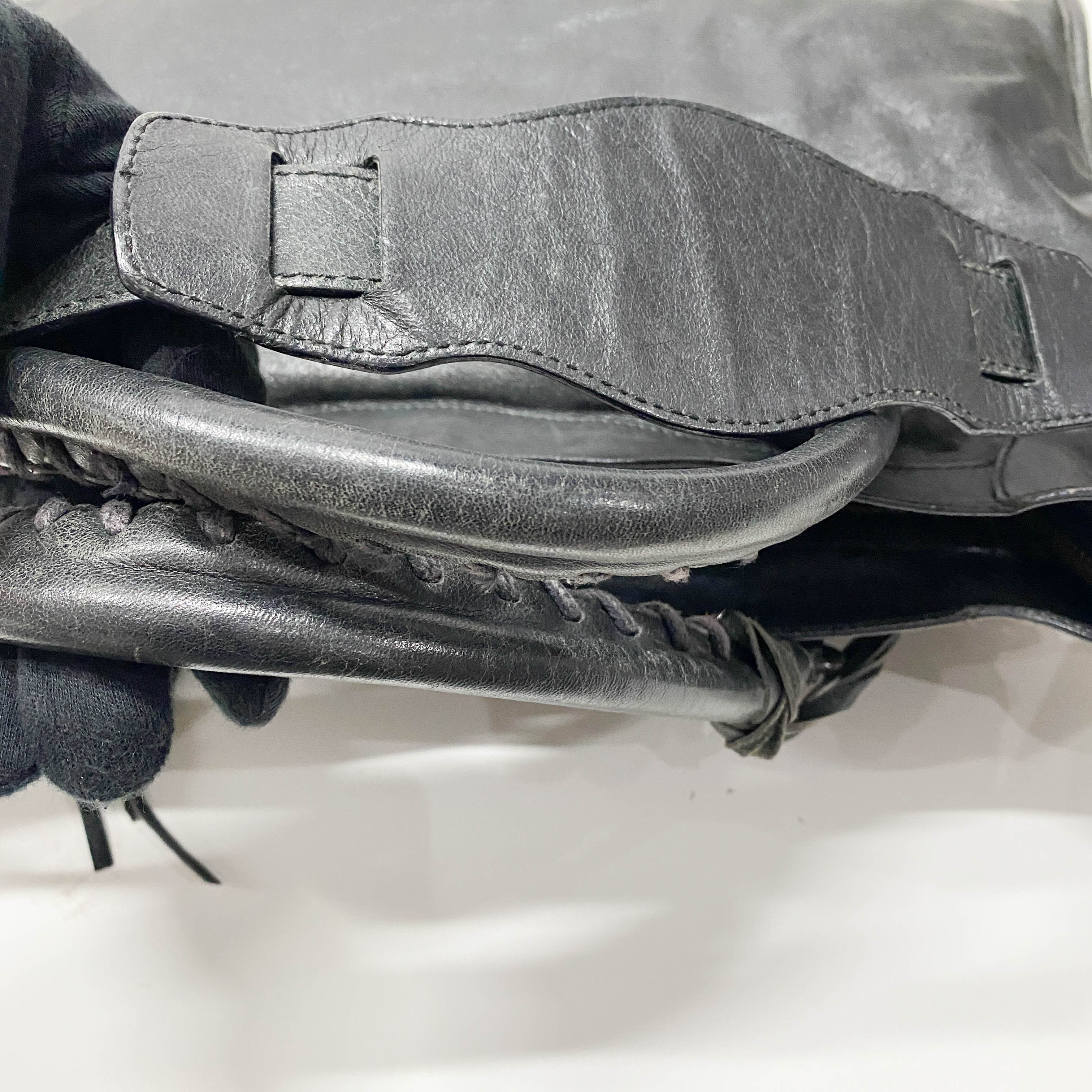 The City Black Leather Shoulder Bag