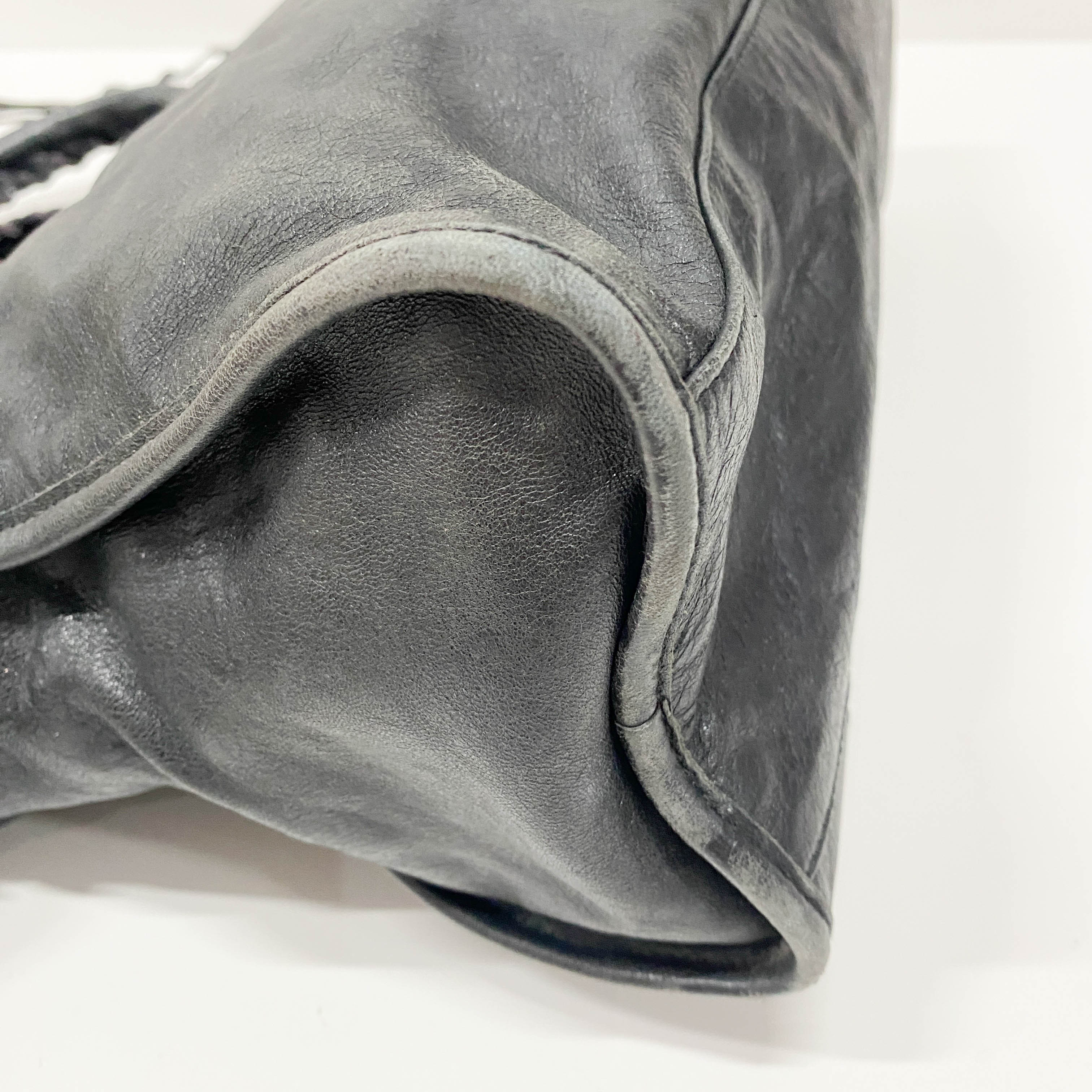 The City Black Leather Shoulder Bag