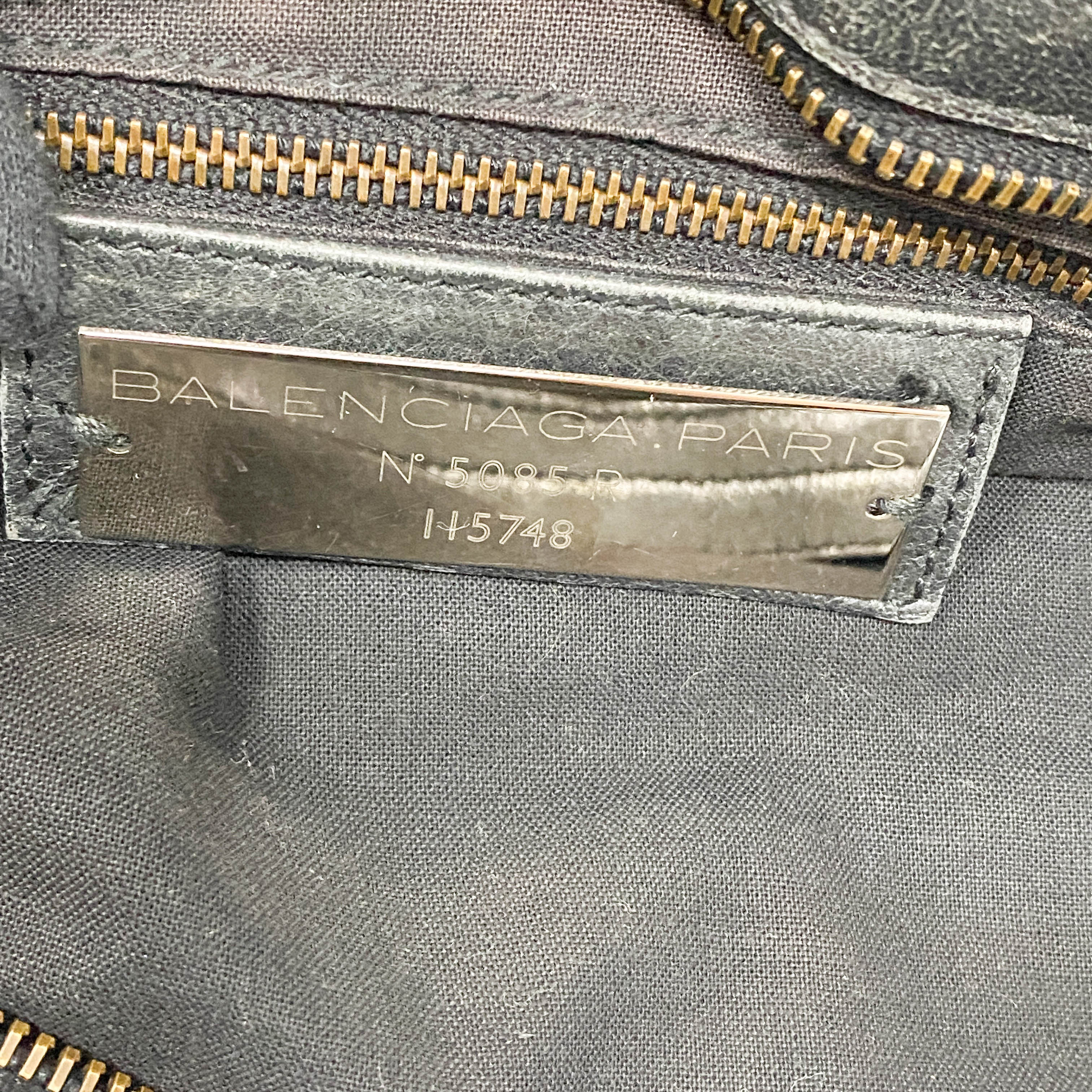 The City Black Leather Shoulder Bag