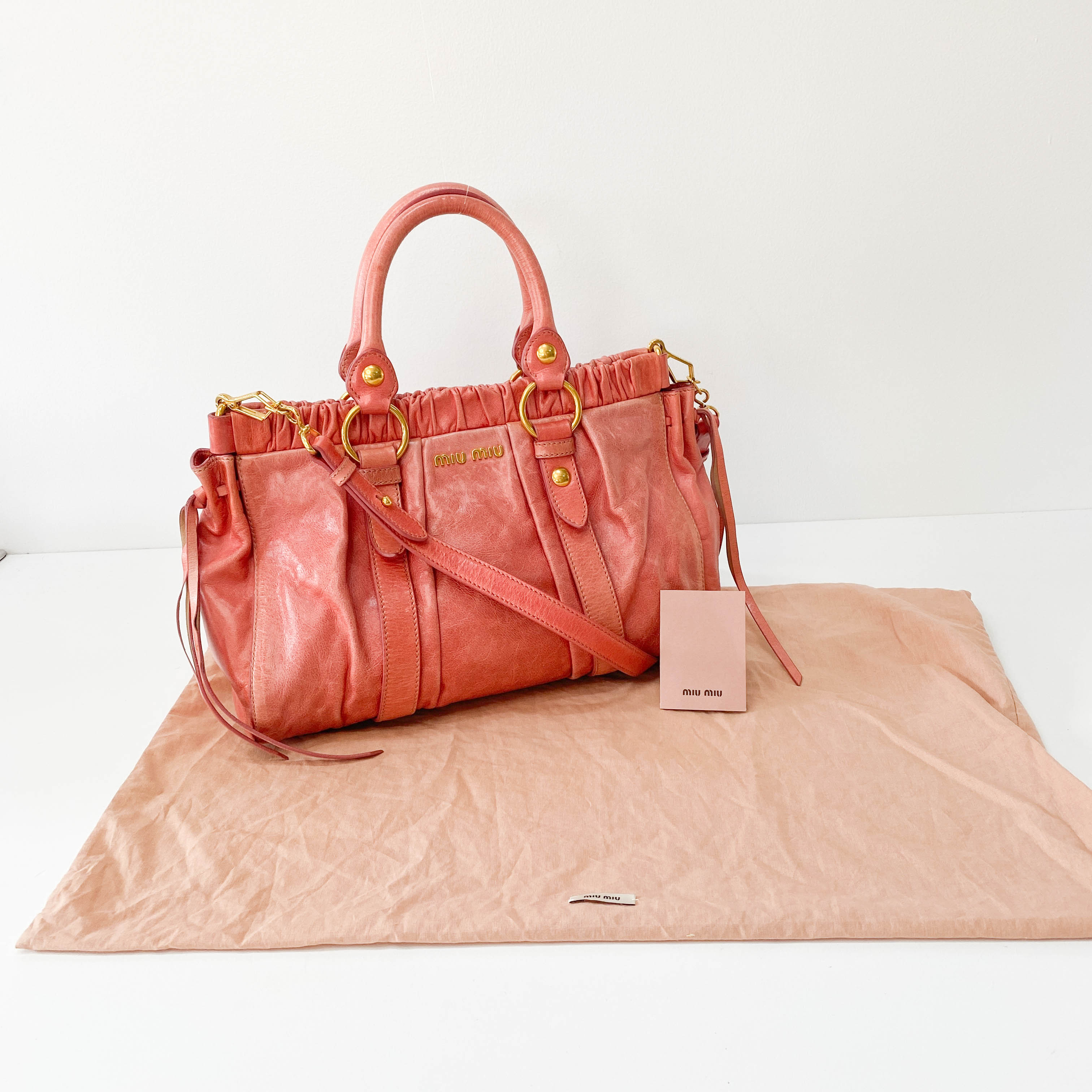 Vitello Pink Leather Bag