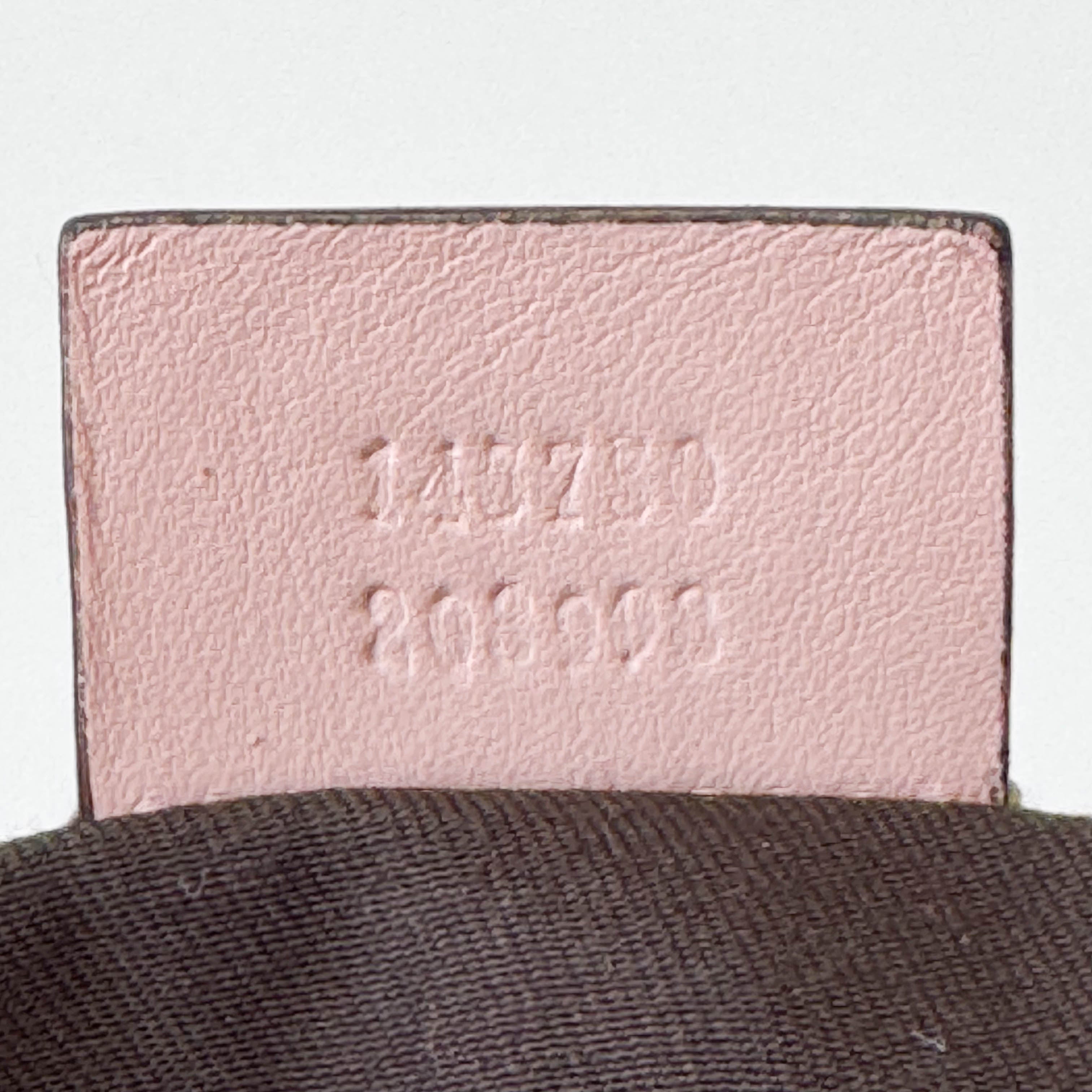 GG Canvas Shoulder Bag