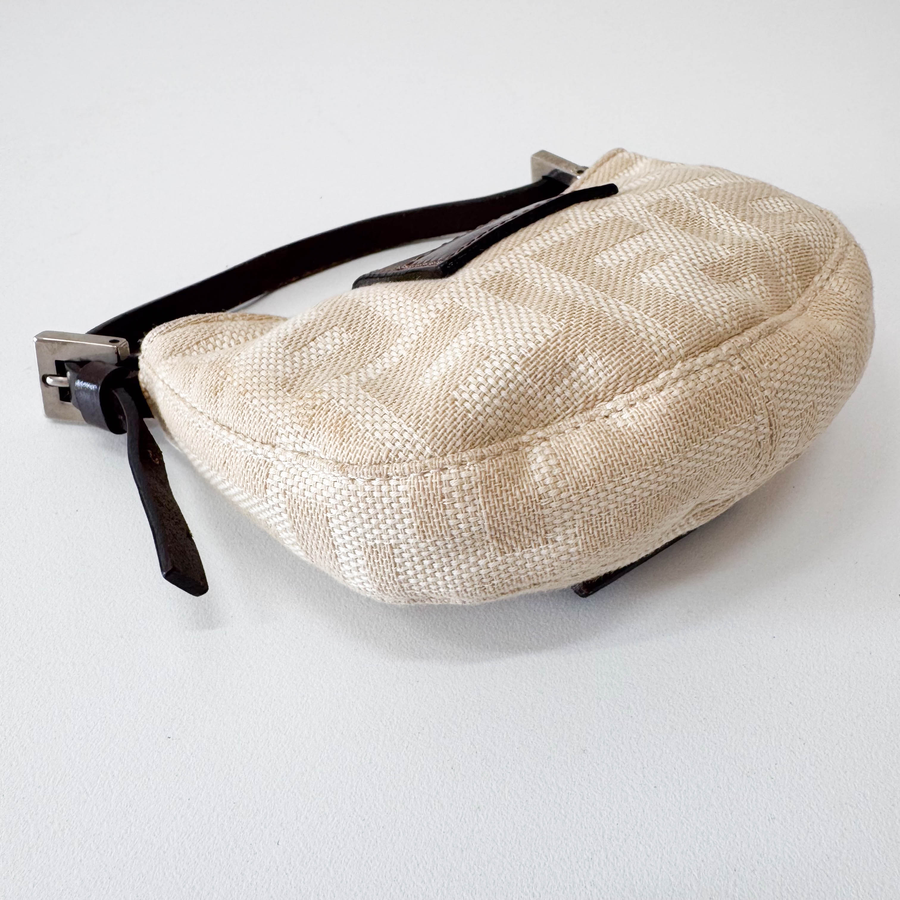 Zucca Mini Croissant Bag