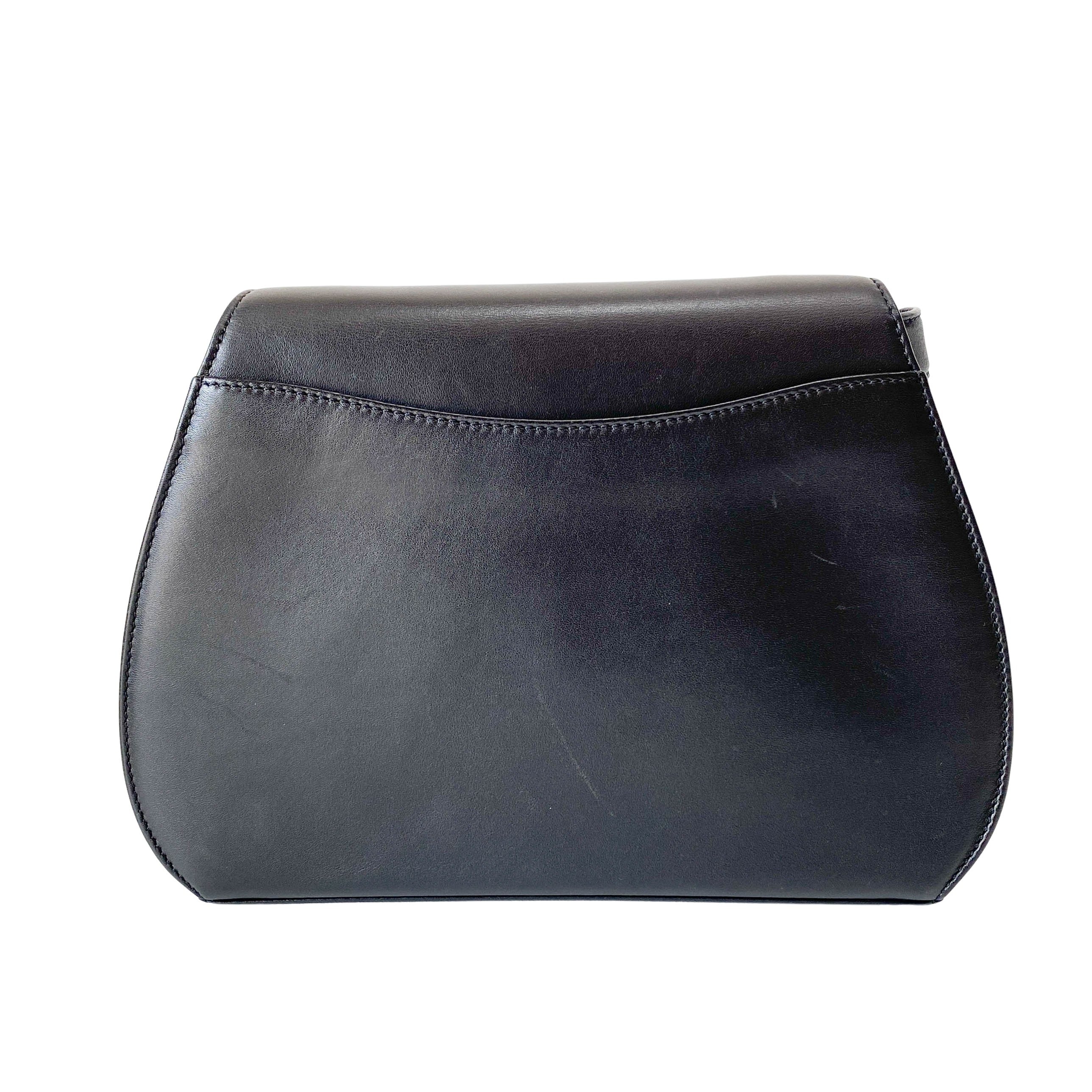 Panthère Black Leather Shoulder Bag