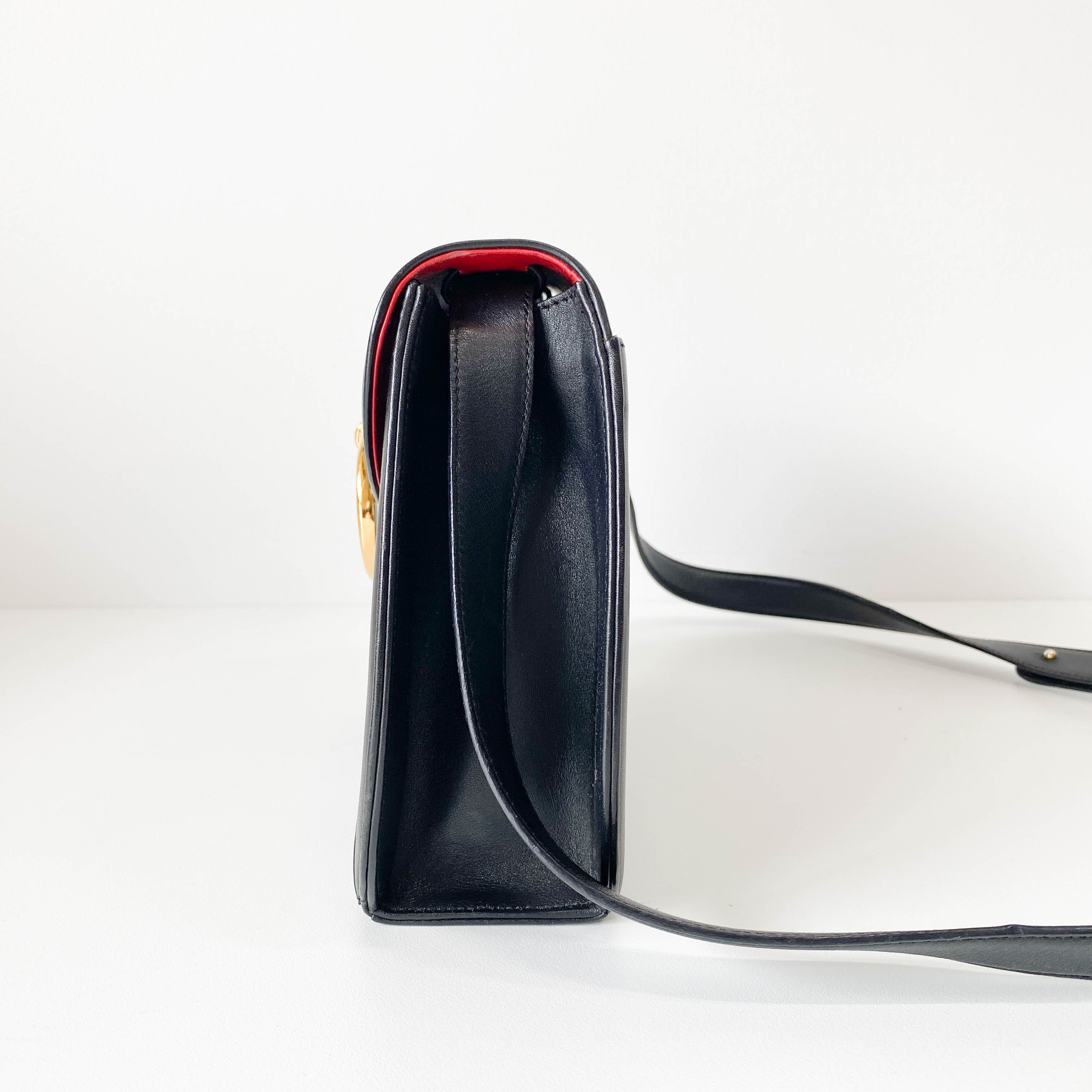 Panthère Black Leather Shoulder Bag