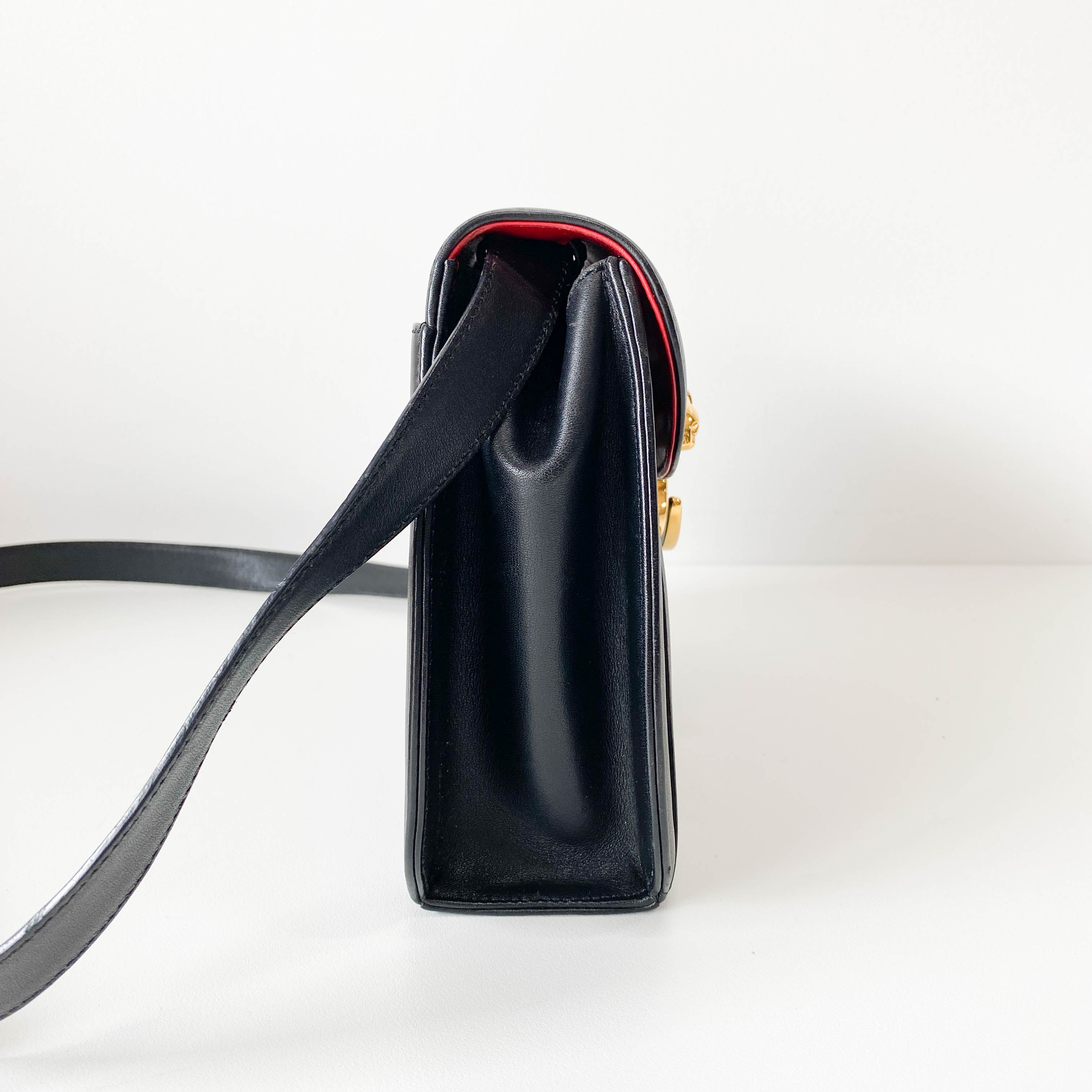 Panthère Black Leather Shoulder Bag