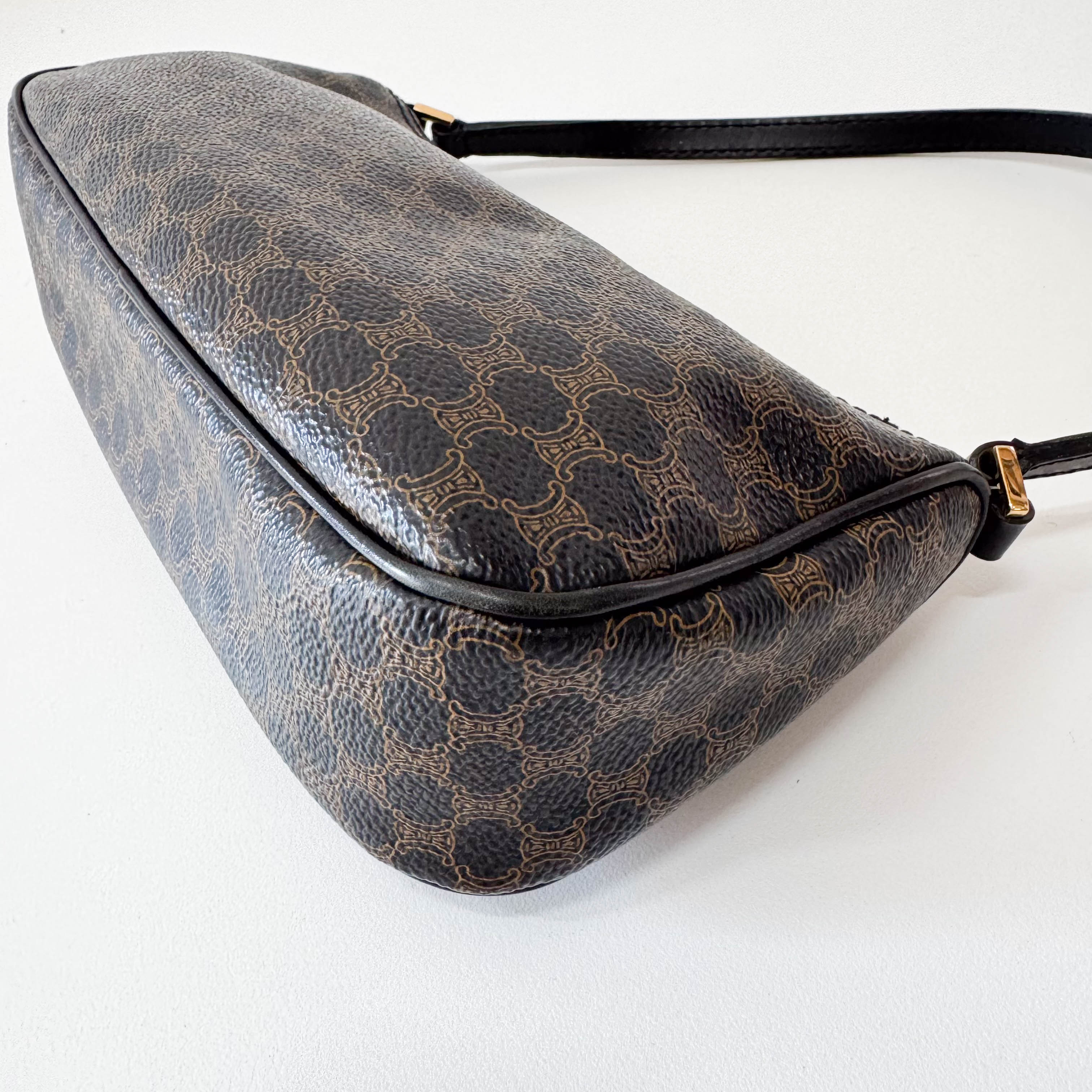 Macadam Triomphe Accesorie Pouch Shoulder Bag