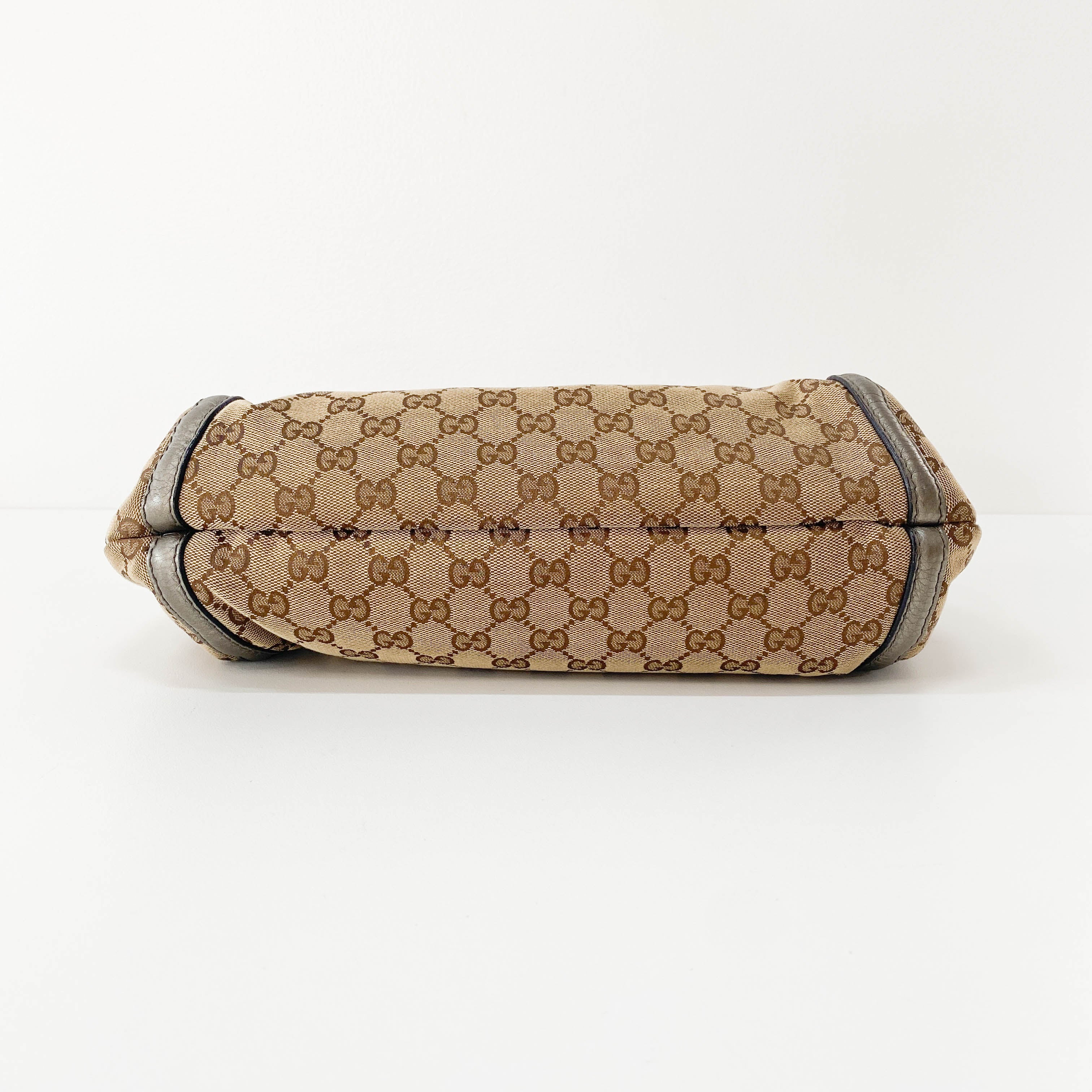 Brown GG Canvas Shoulder Bag