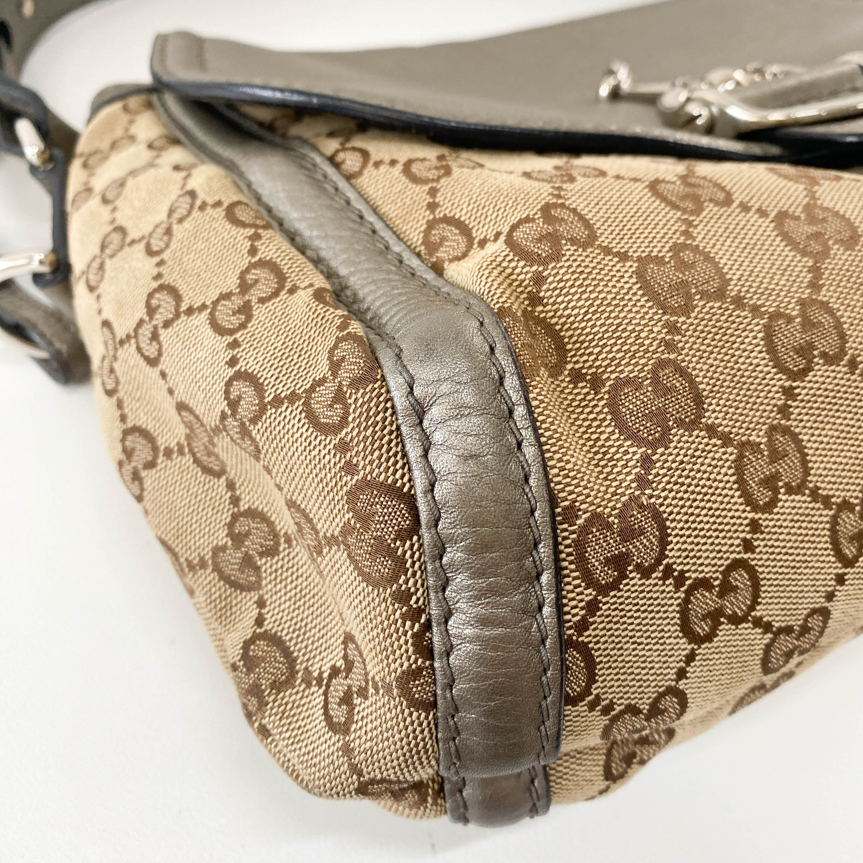 Brown GG Canvas Shoulder Bag