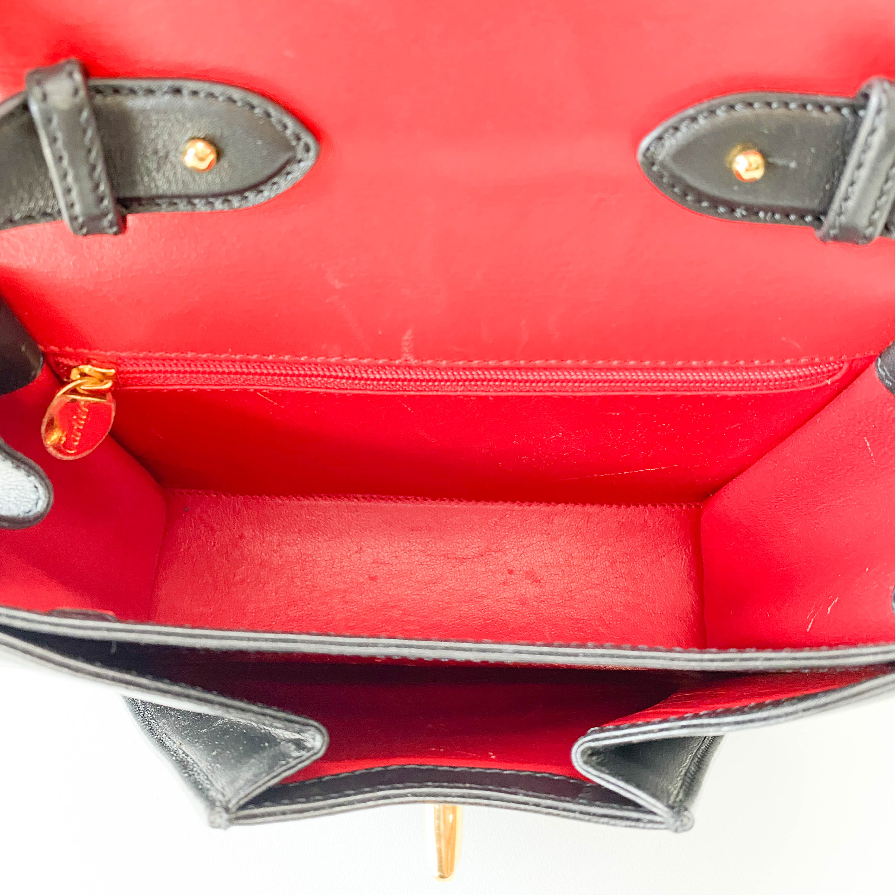 Panthère Black Leather Shoulder Bag