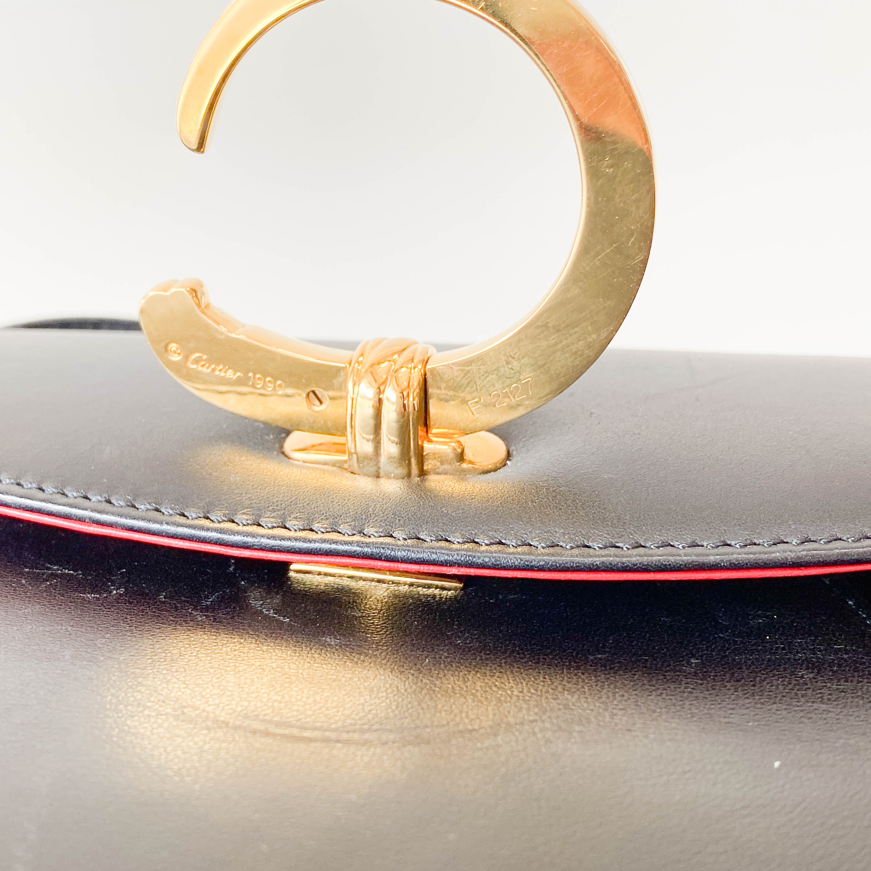 Panthère Black Leather Shoulder Bag