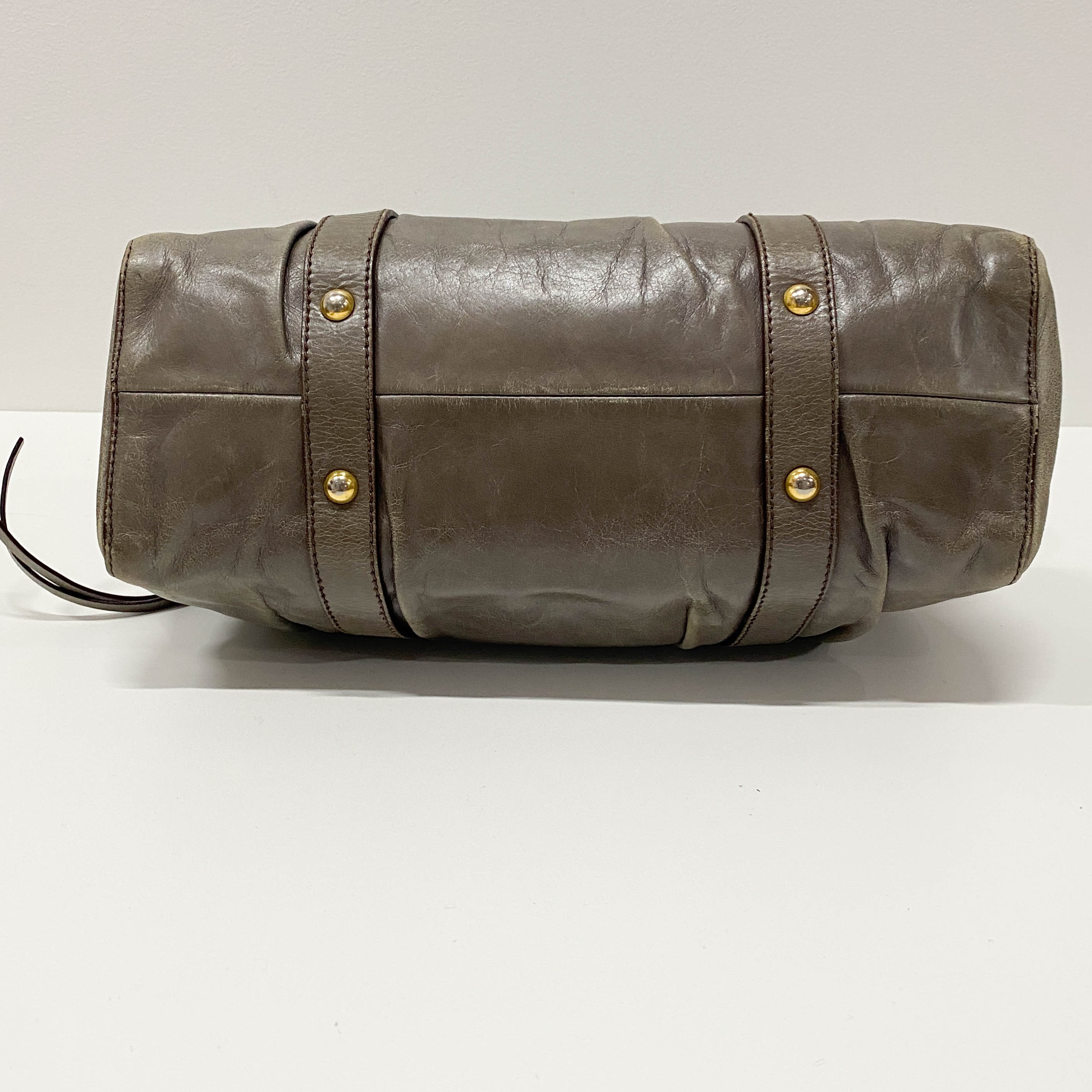 Vitello Grey Leather Bag