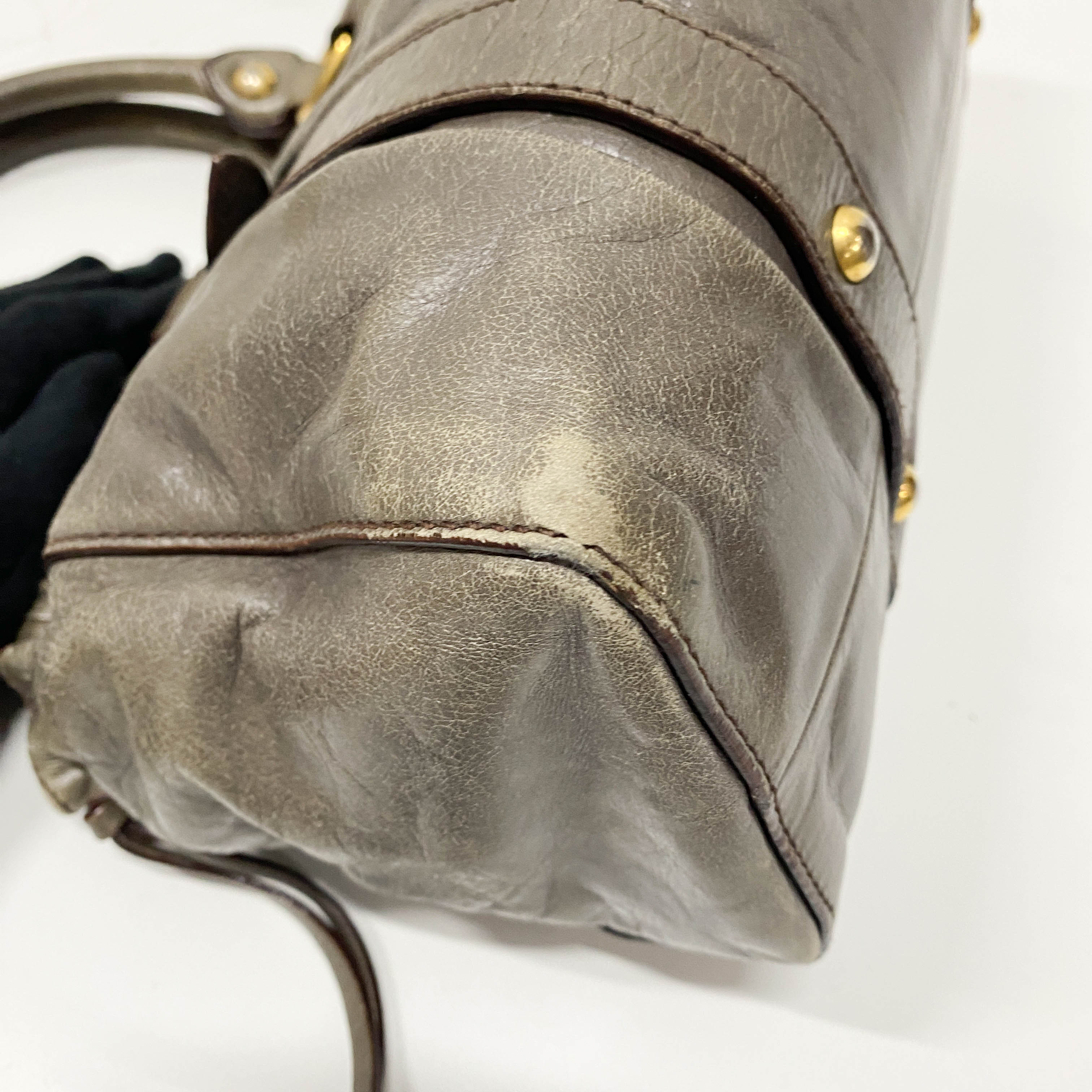 Vitello Grey Leather Bag