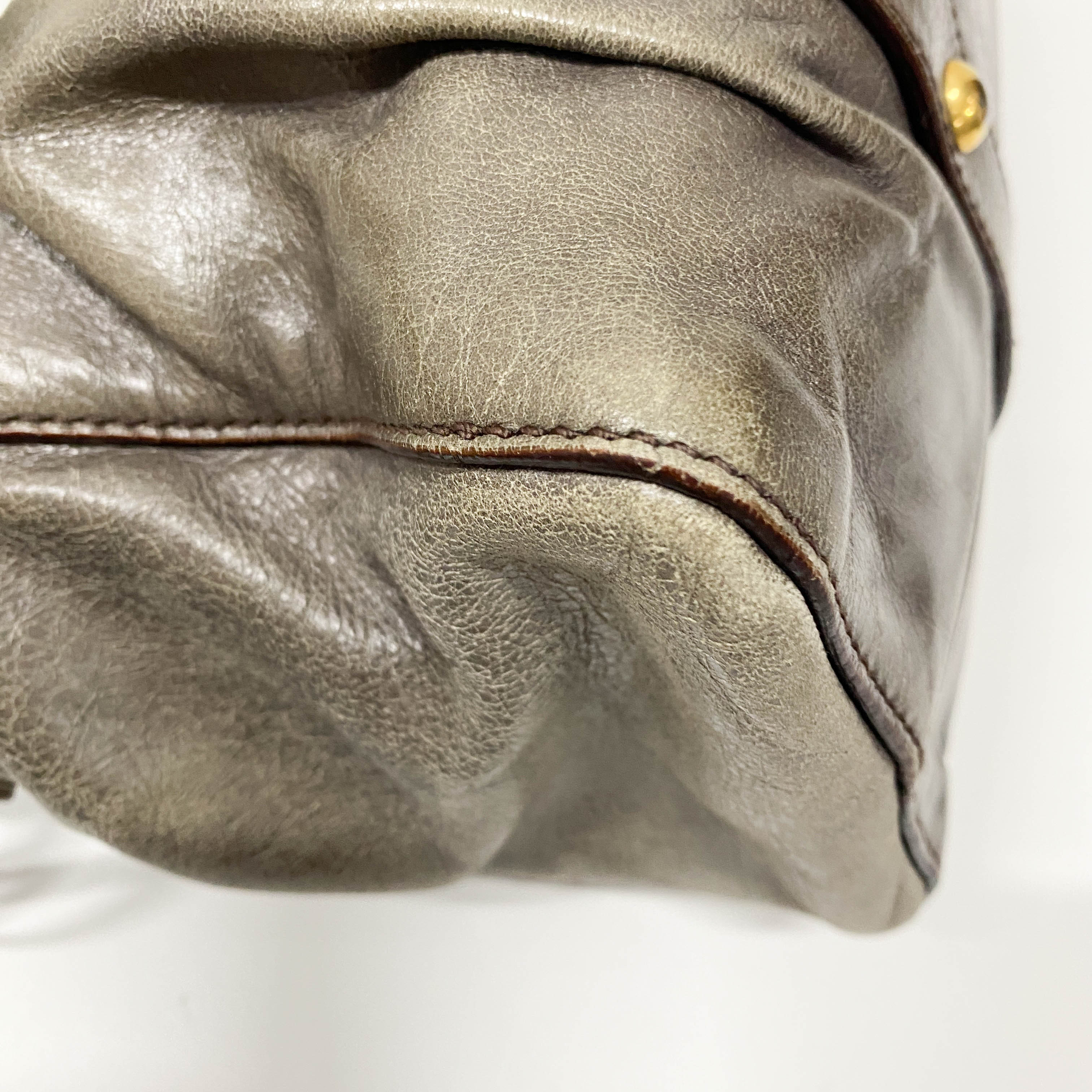 Vitello Grey Leather Bag