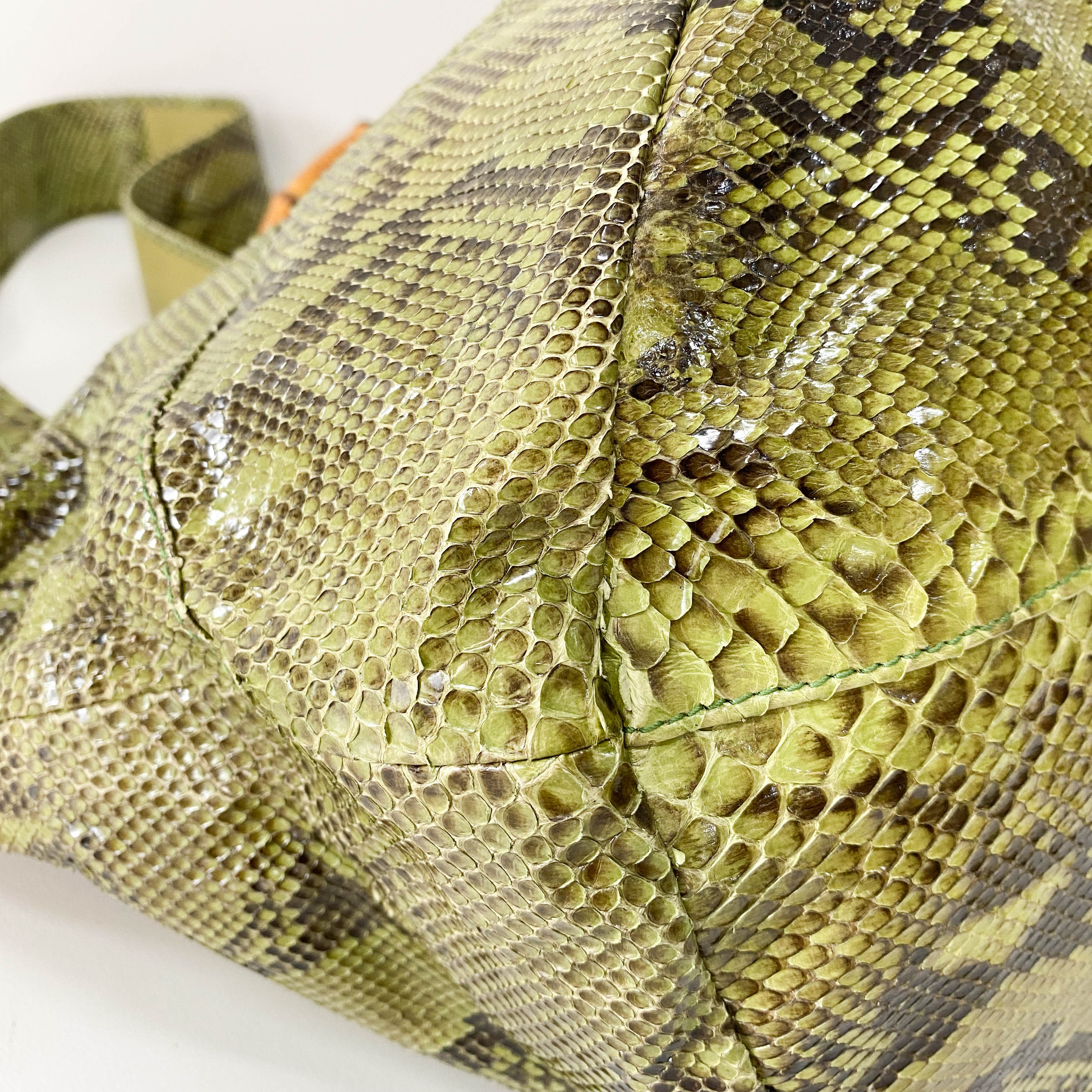 1996SS Tom Ford Era Bamboo Green Leather Bag