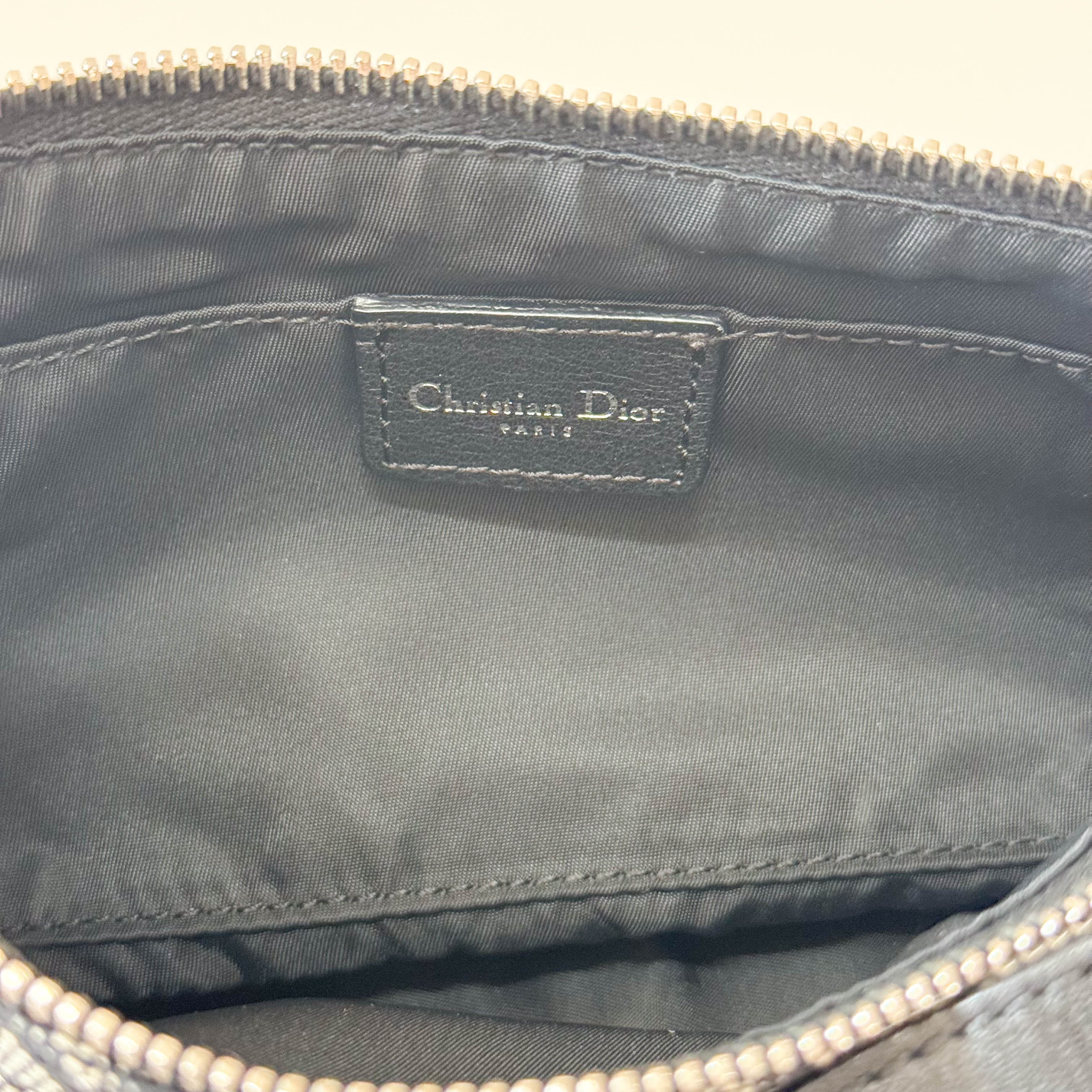 Trotter Accesorie Pouch Shoulder Bag