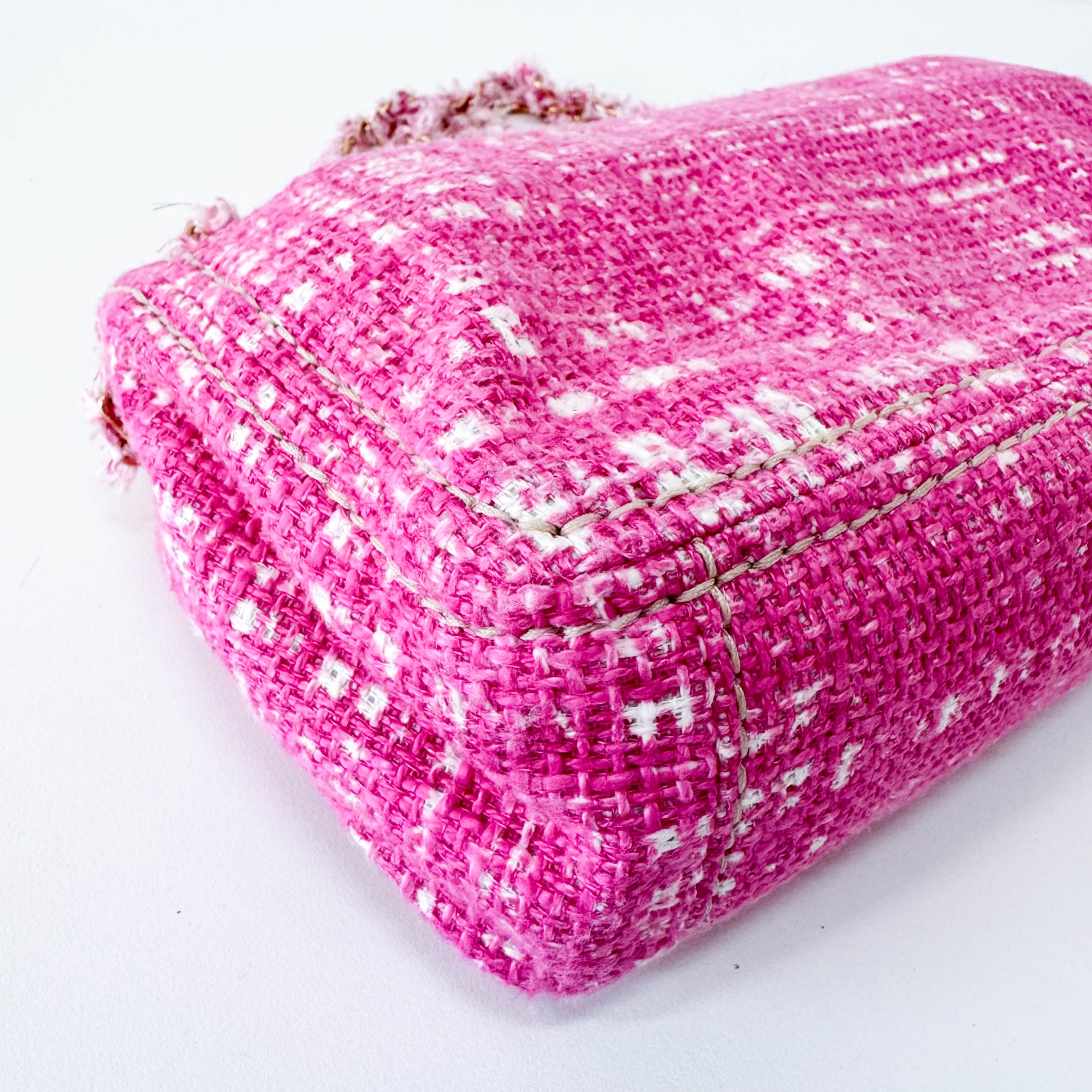 Pink Sound Lock Tweed Shoulder Bag