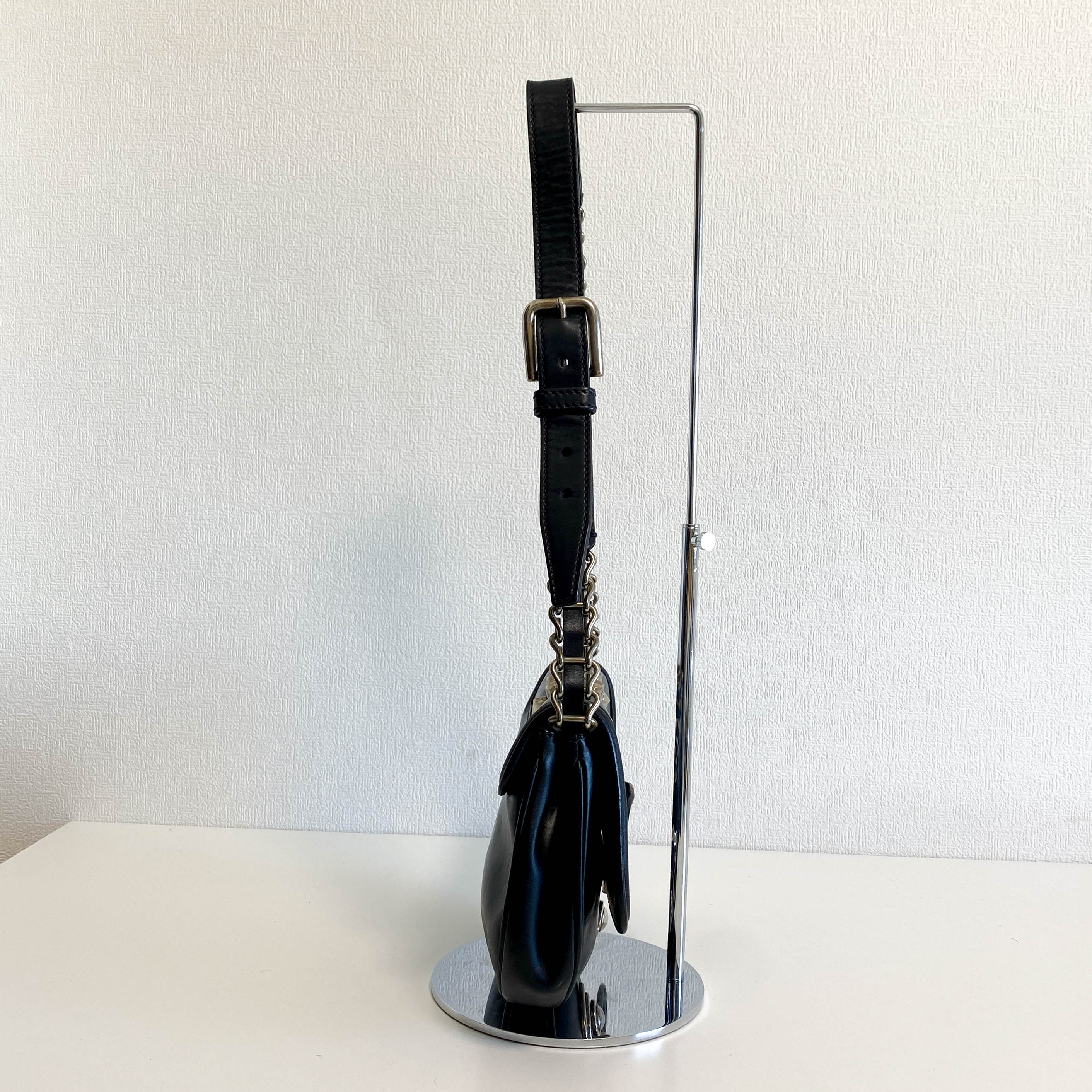 Vintage Archive Black Leather Chain Shoulder Bag