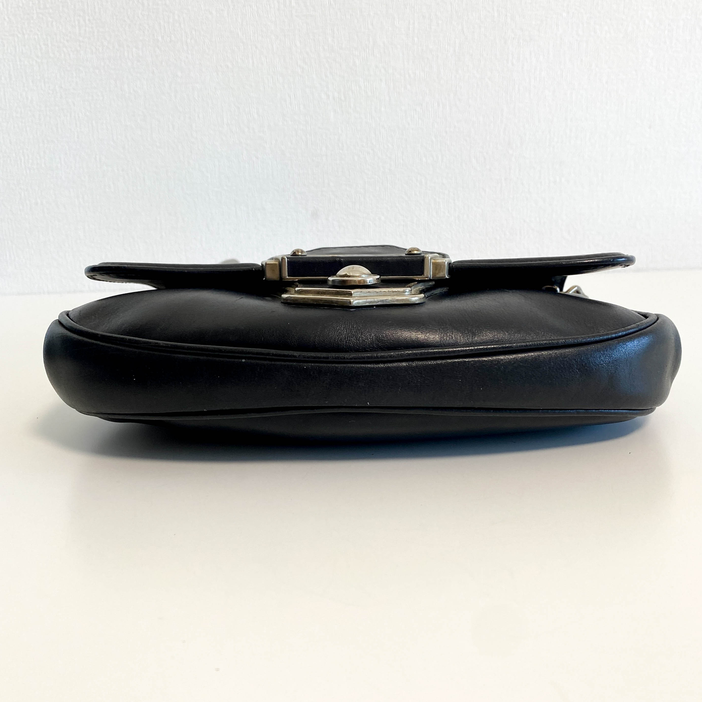 Vintage Archive Black Leather Chain Shoulder Bag