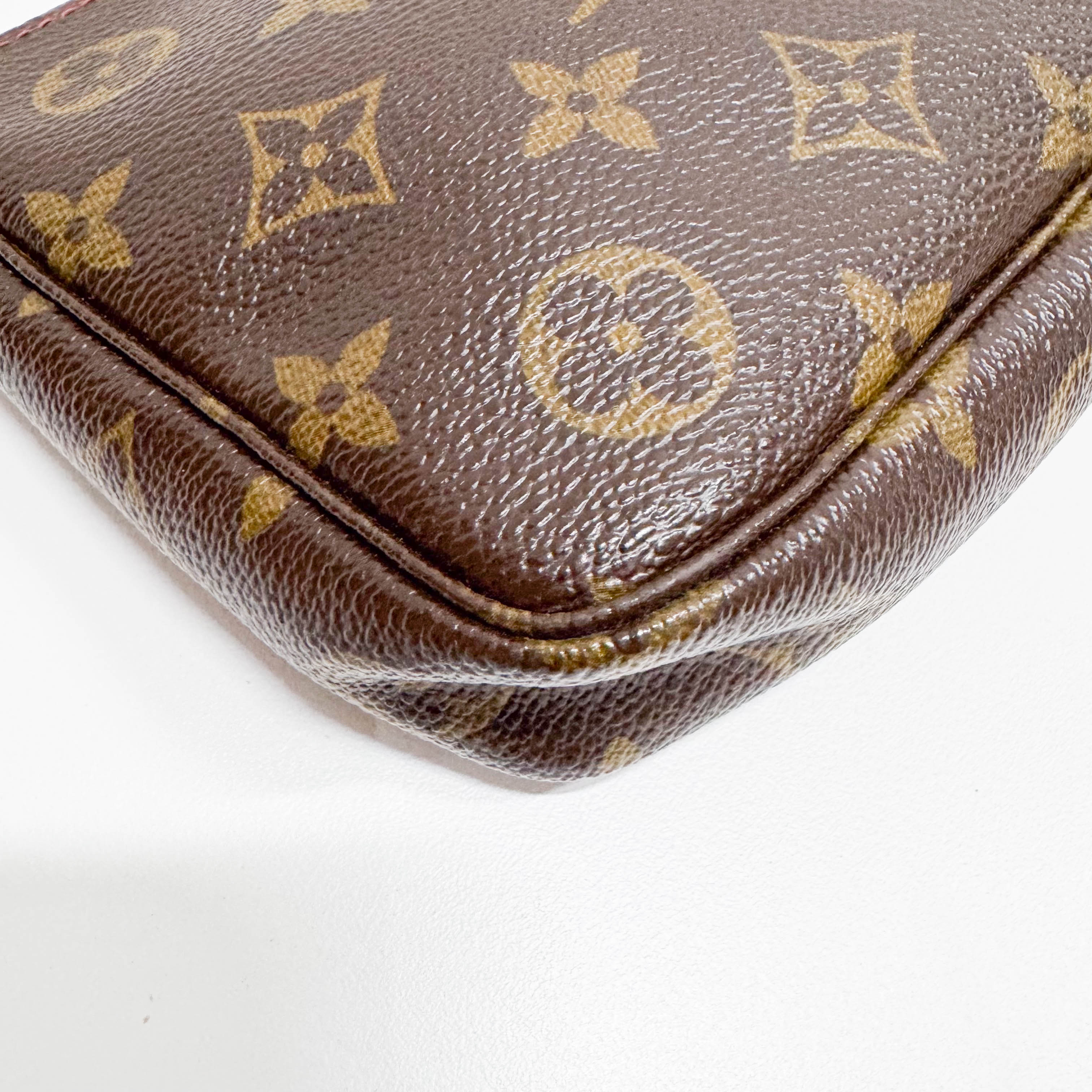 LV x Takashi Murakami Monogram Cherry Pochette Accesoire