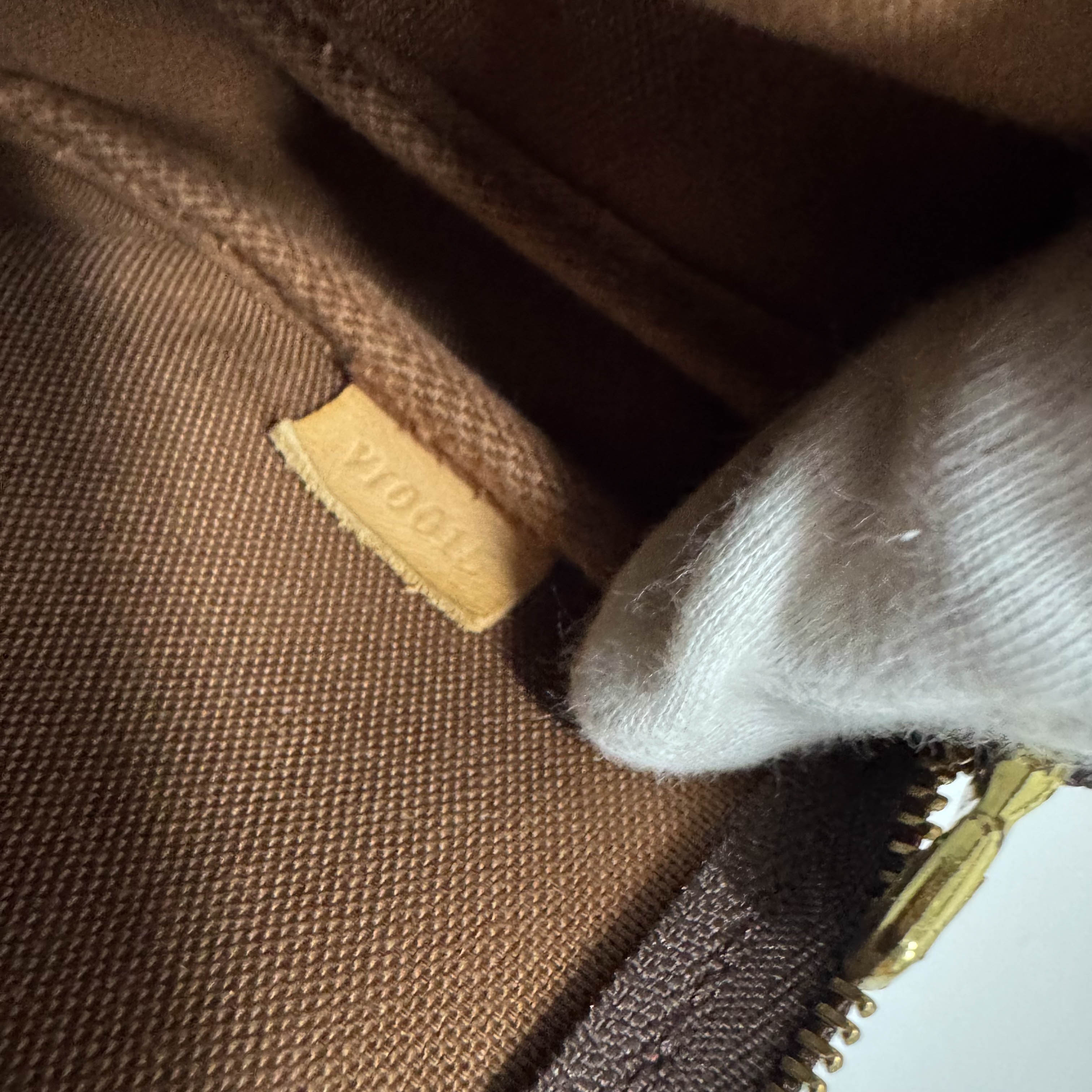 LV x Takashi Murakami Monogram Cherry Pochette Accesoire