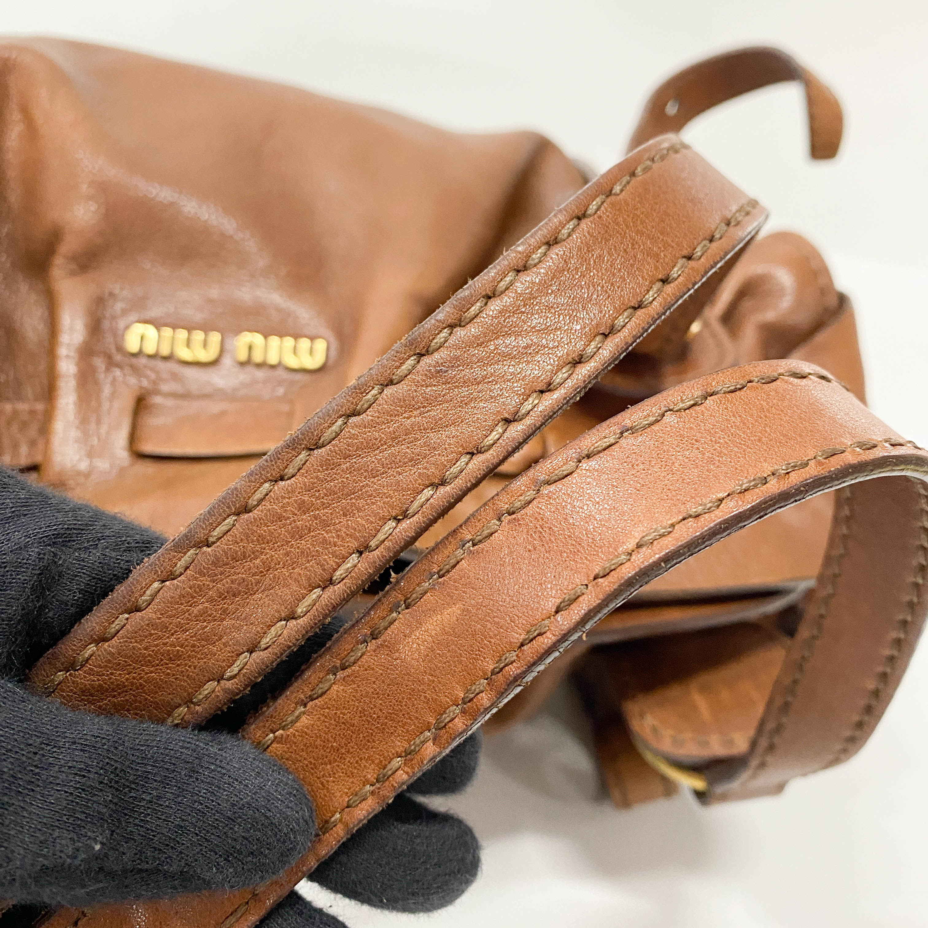 Brown Caramel Leather Shoulder Bag