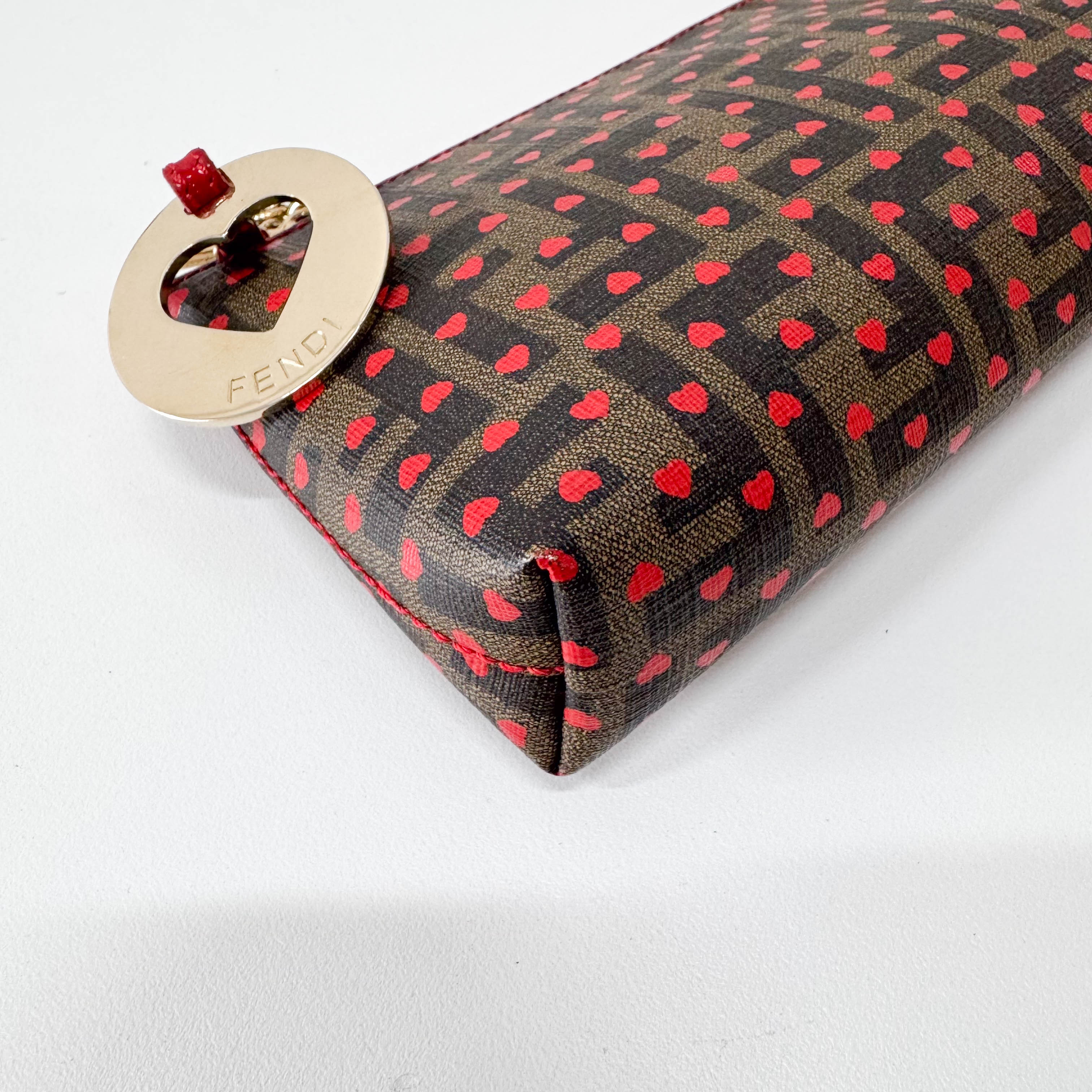 Zucca Brown Coated Canvas Hearts Chain Bag