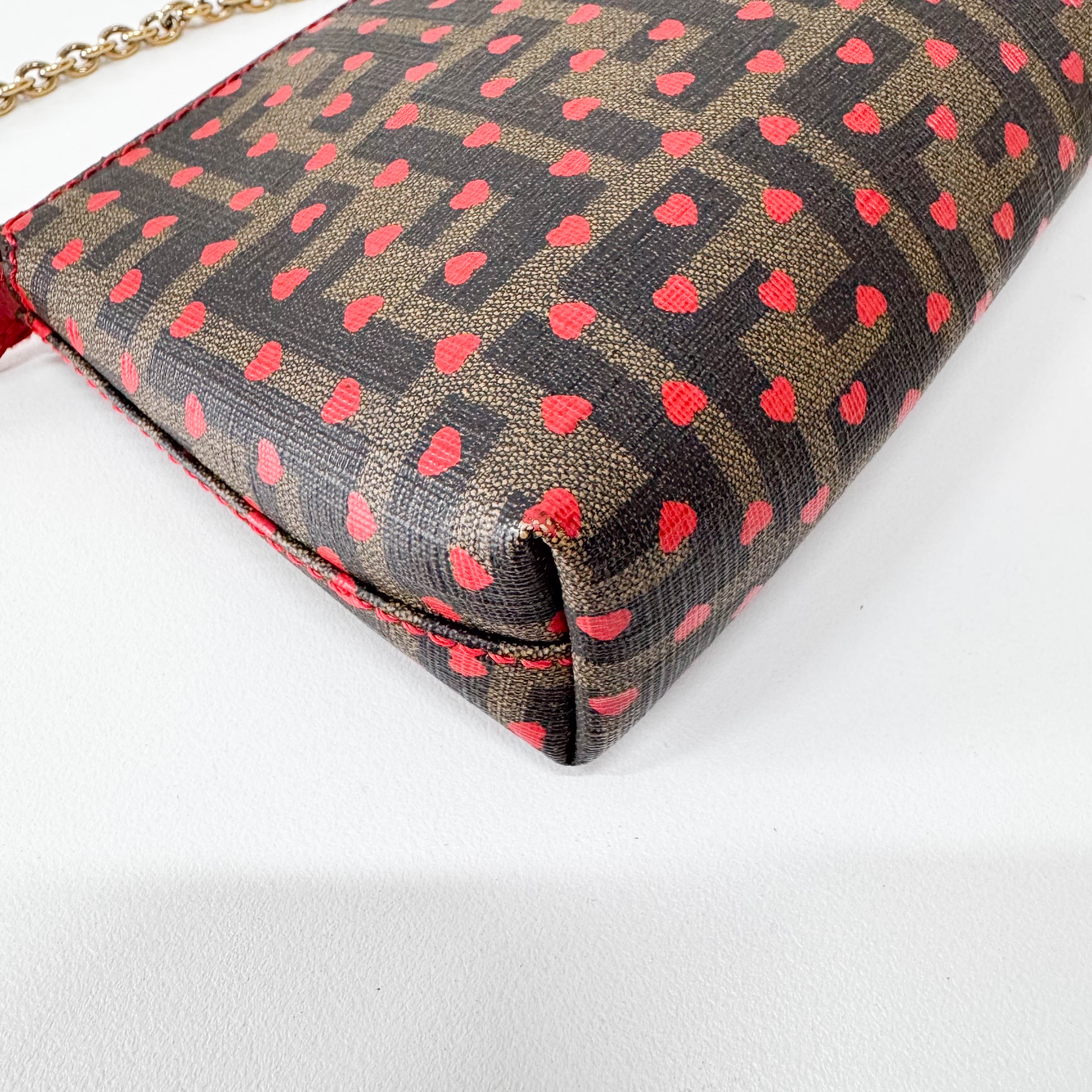 Zucca Brown Coated Canvas Hearts Chain Bag