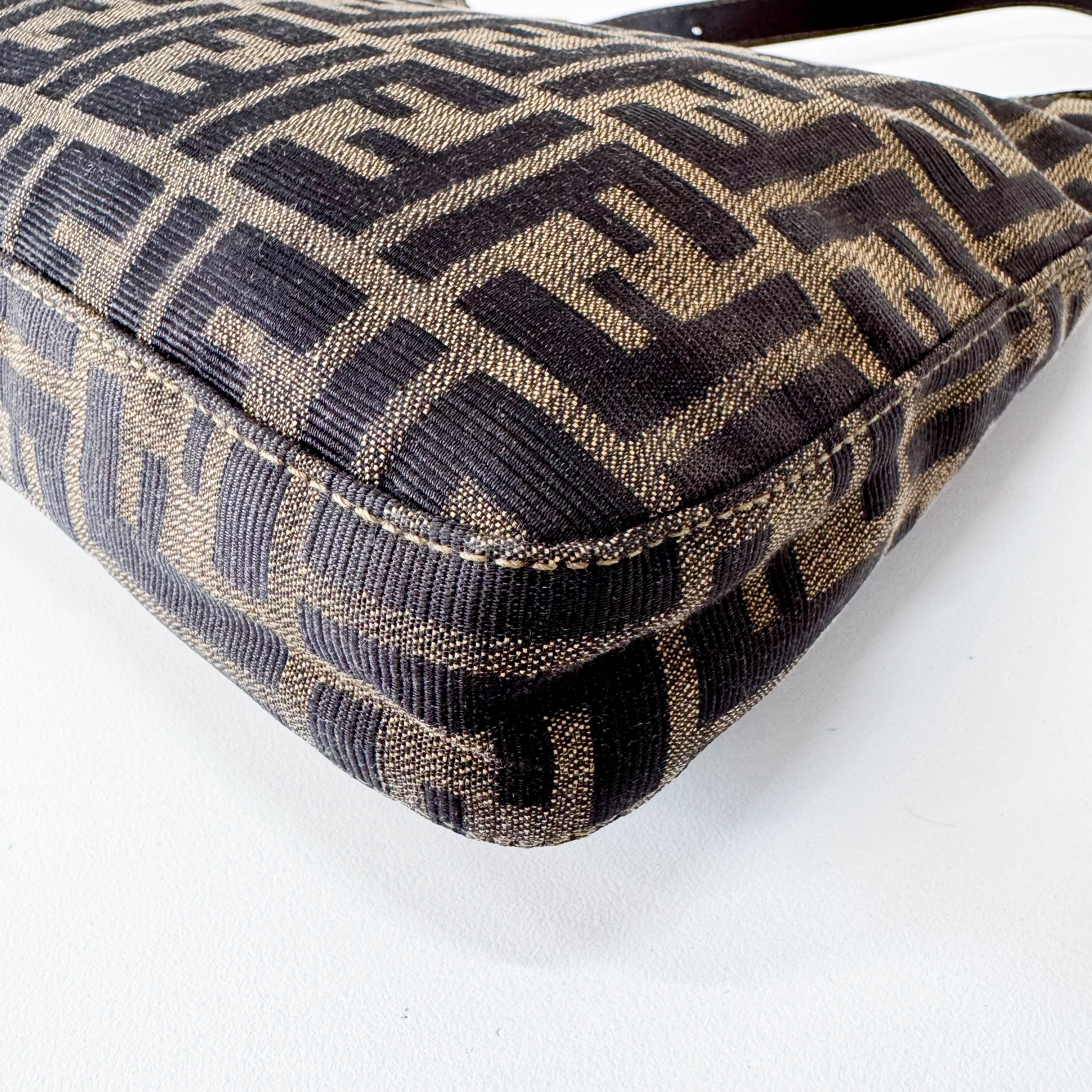 Zucca Hobo Shoulder Bag