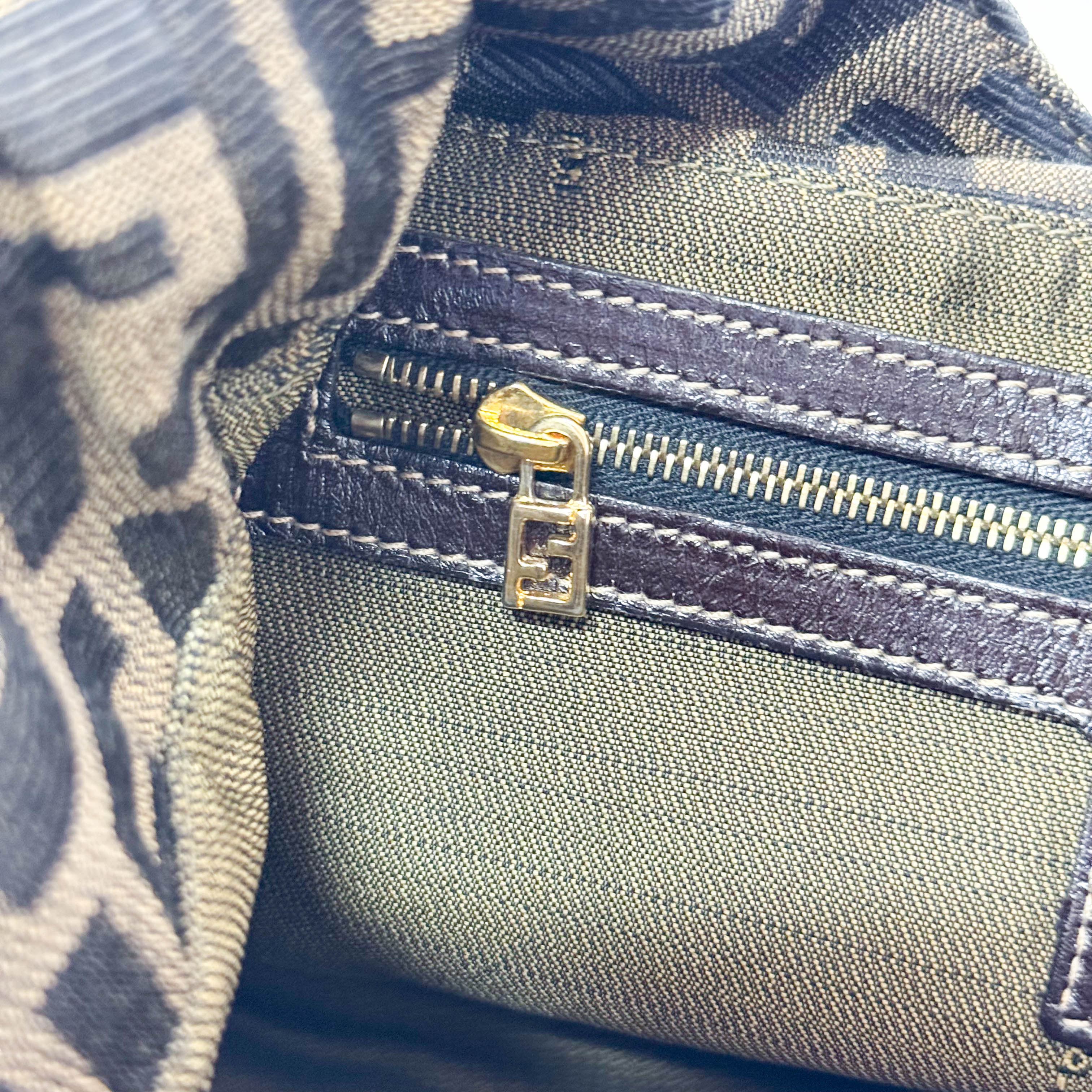 Zucca Hobo Shoulder Bag