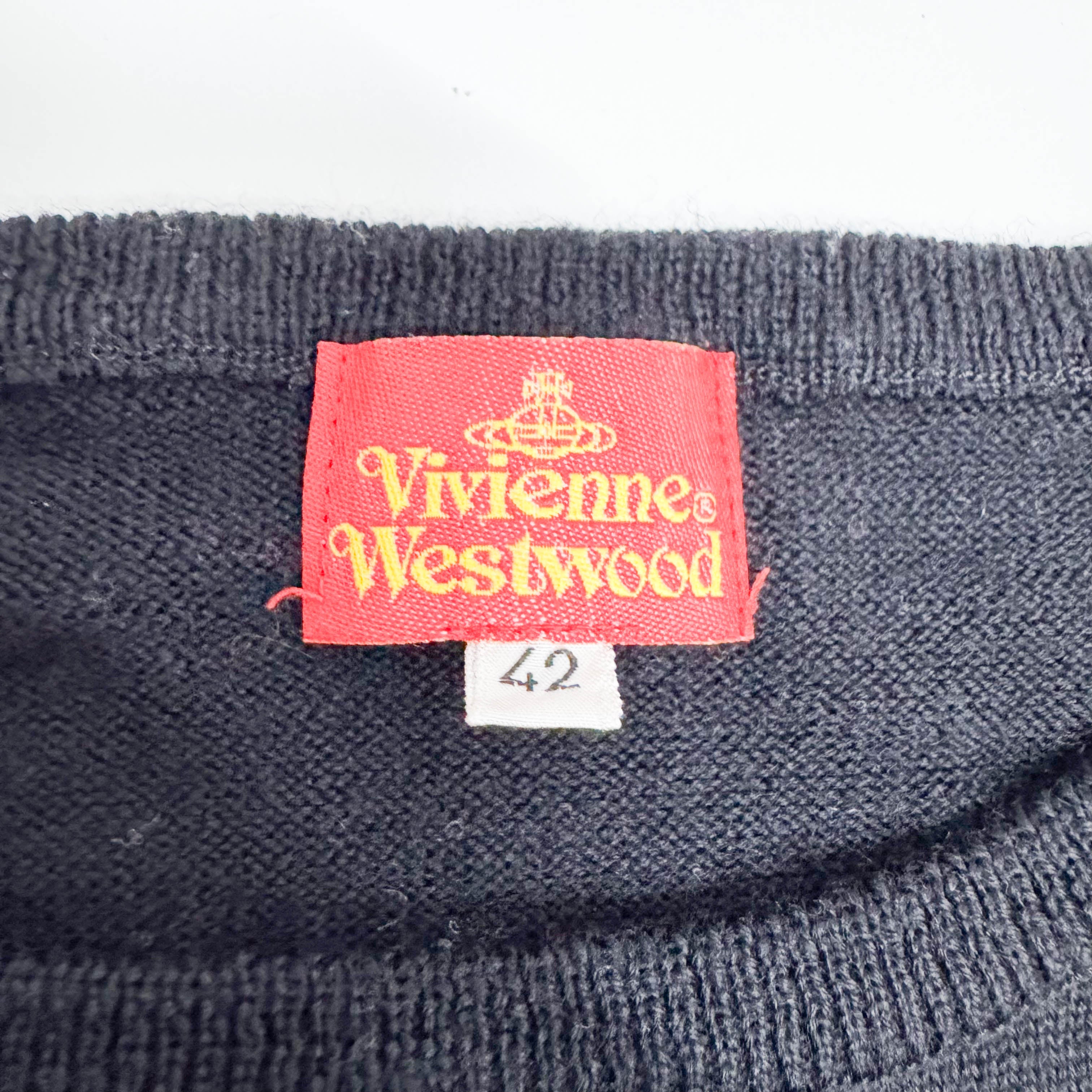 Size 42 Black Rayon Sweater