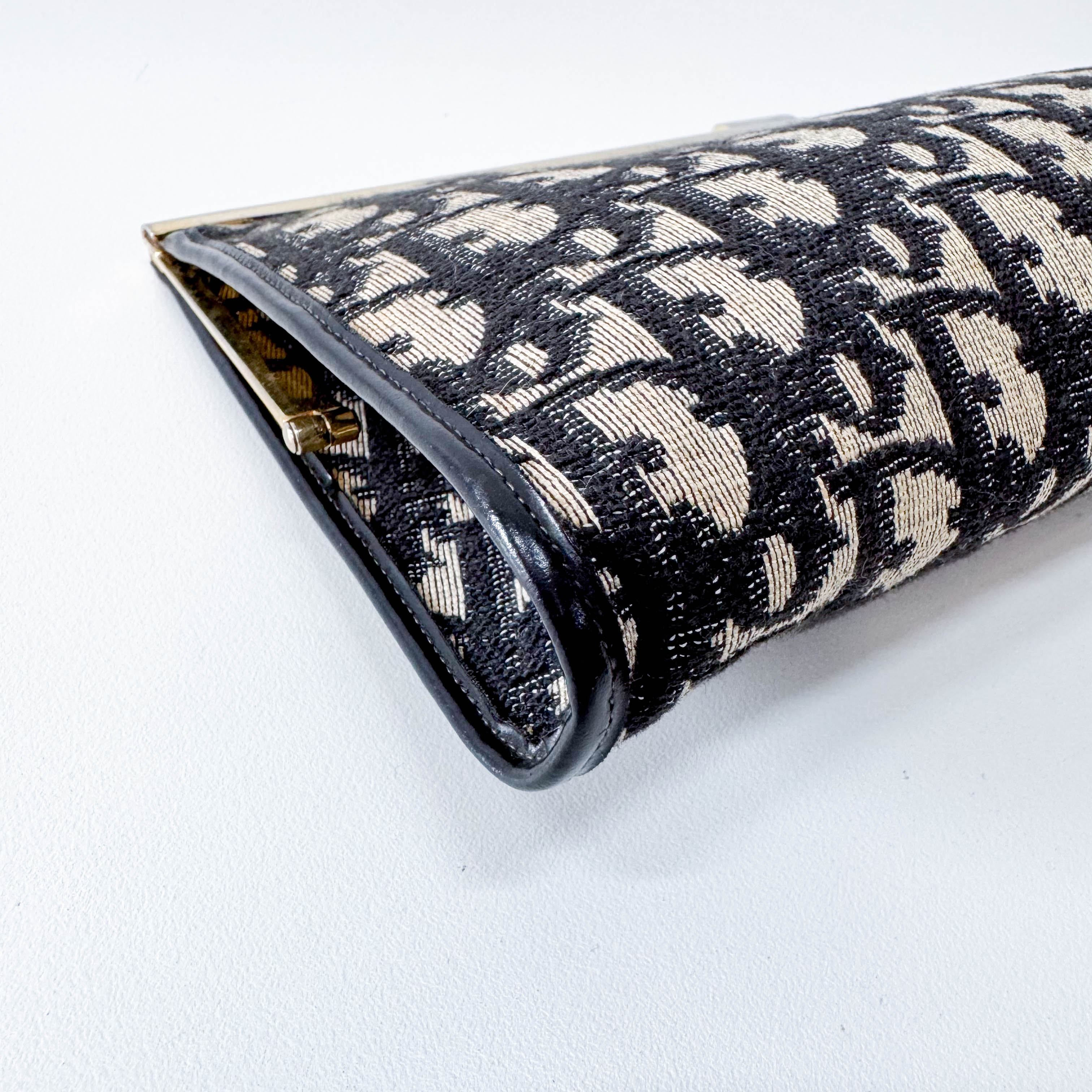 Trotter Clutch Bag