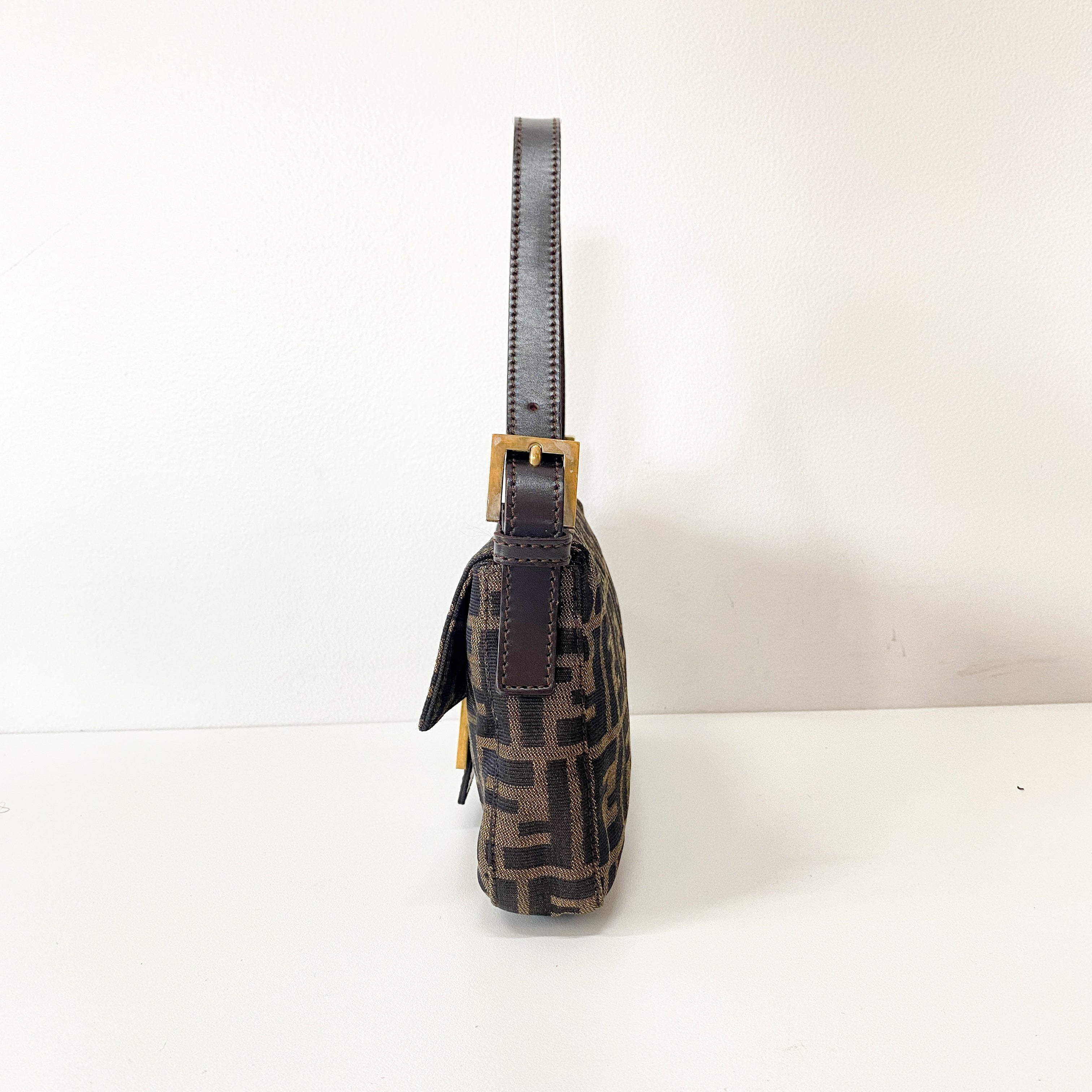 Zucca Brown Coated Canvas Shoulder Bag